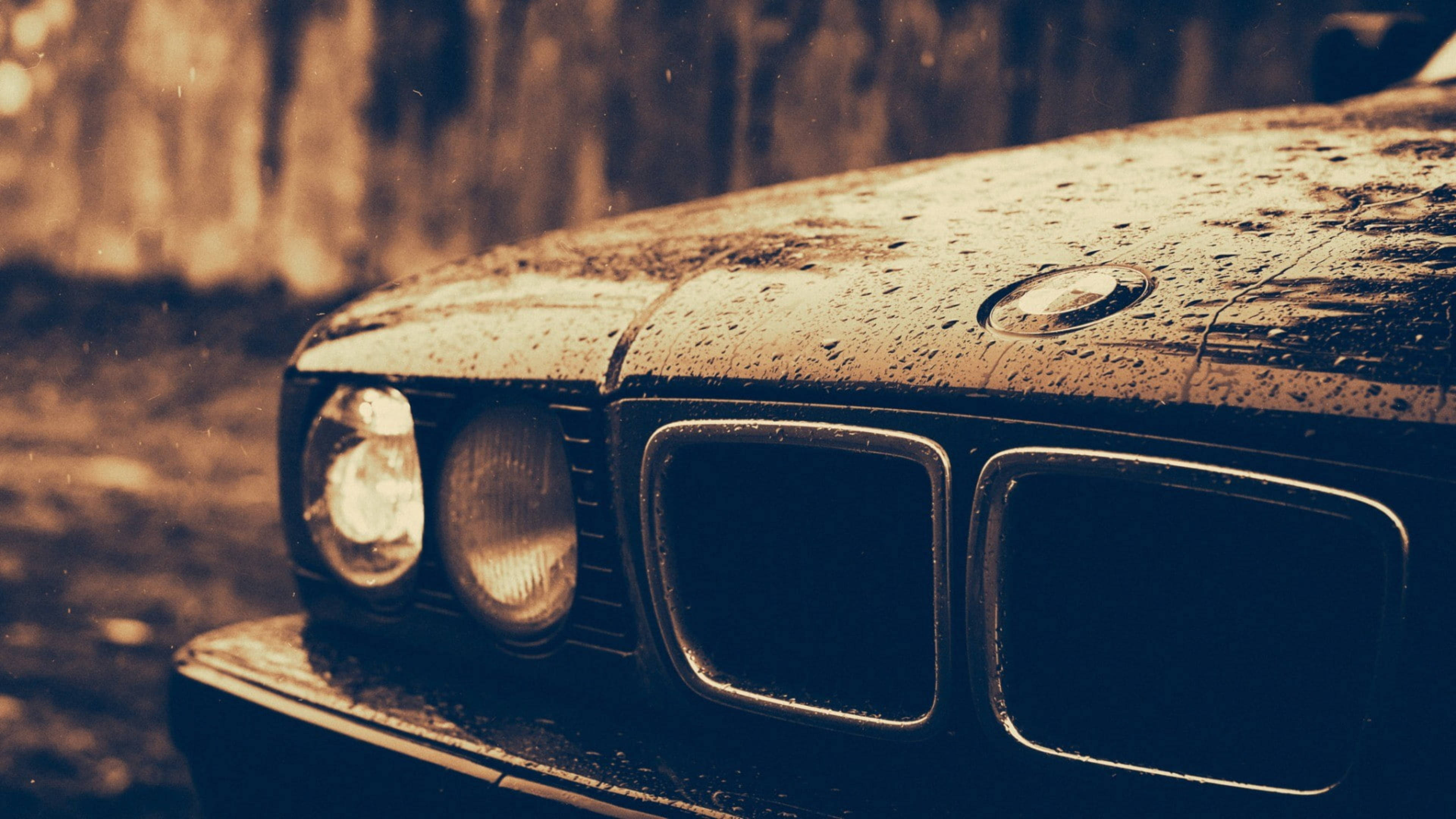 BMW, vintage BMW car hood, raindrops, 4K Desktop Wallpaper