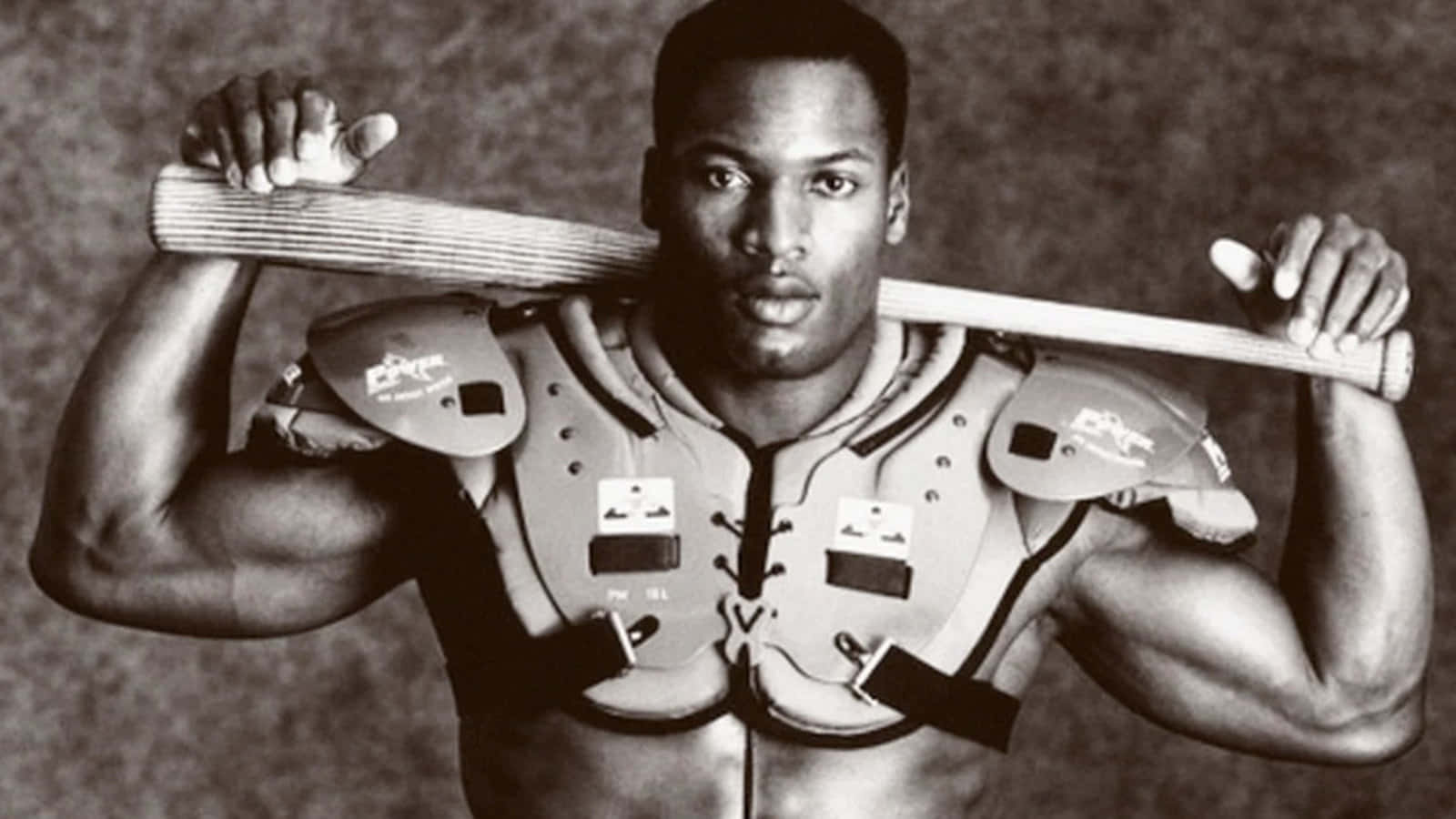 Bo Jackson, football vest, shoulder pads, HD Desktop Wallpaper