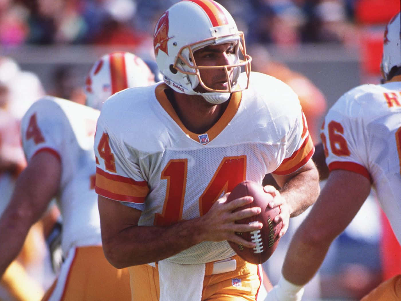 Bo Jackson, football quarterback, white and orange uniform, HD Desktop Wallpaper