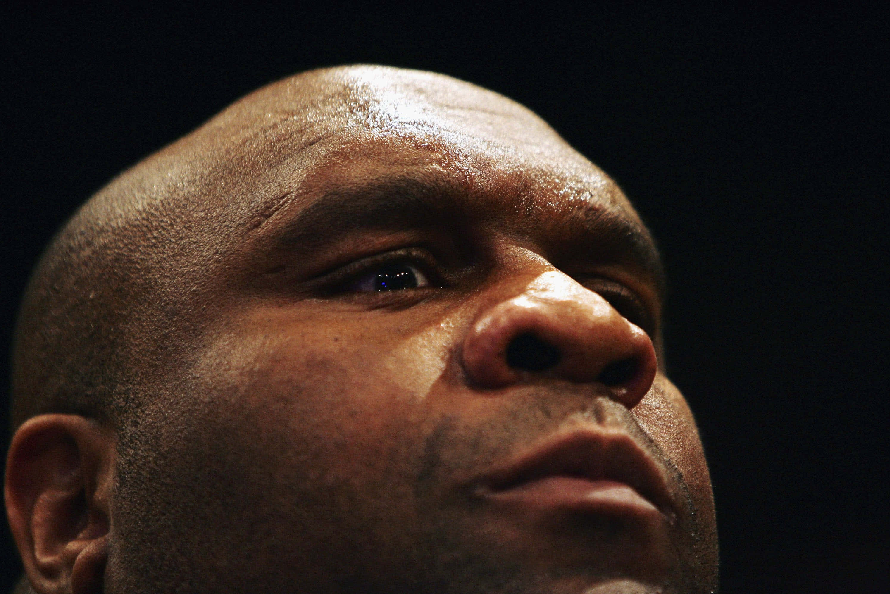 Bob Sapp, bald man, dramatic spotlight, 2K Desktop Wallpaper