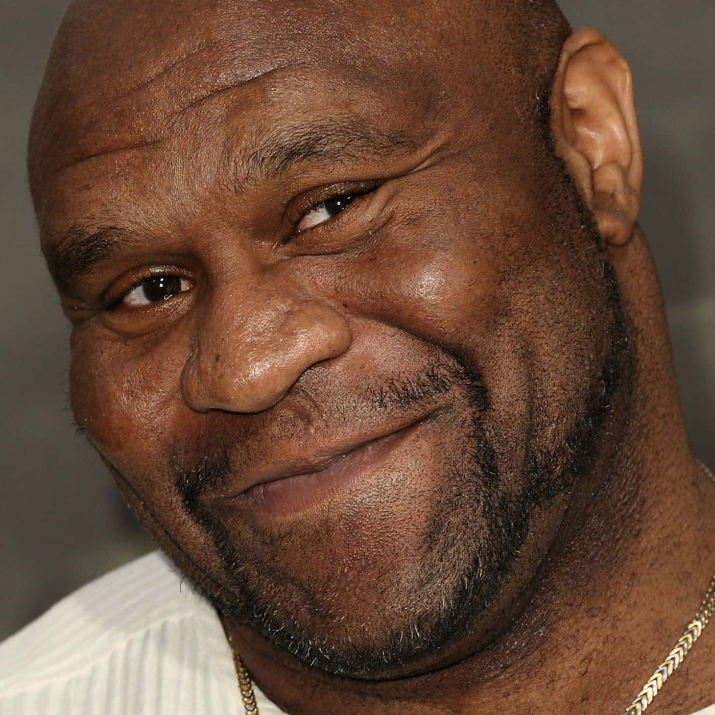 Bob Sapp, bald Black man, warm smile, HD Desktop Wallpaper