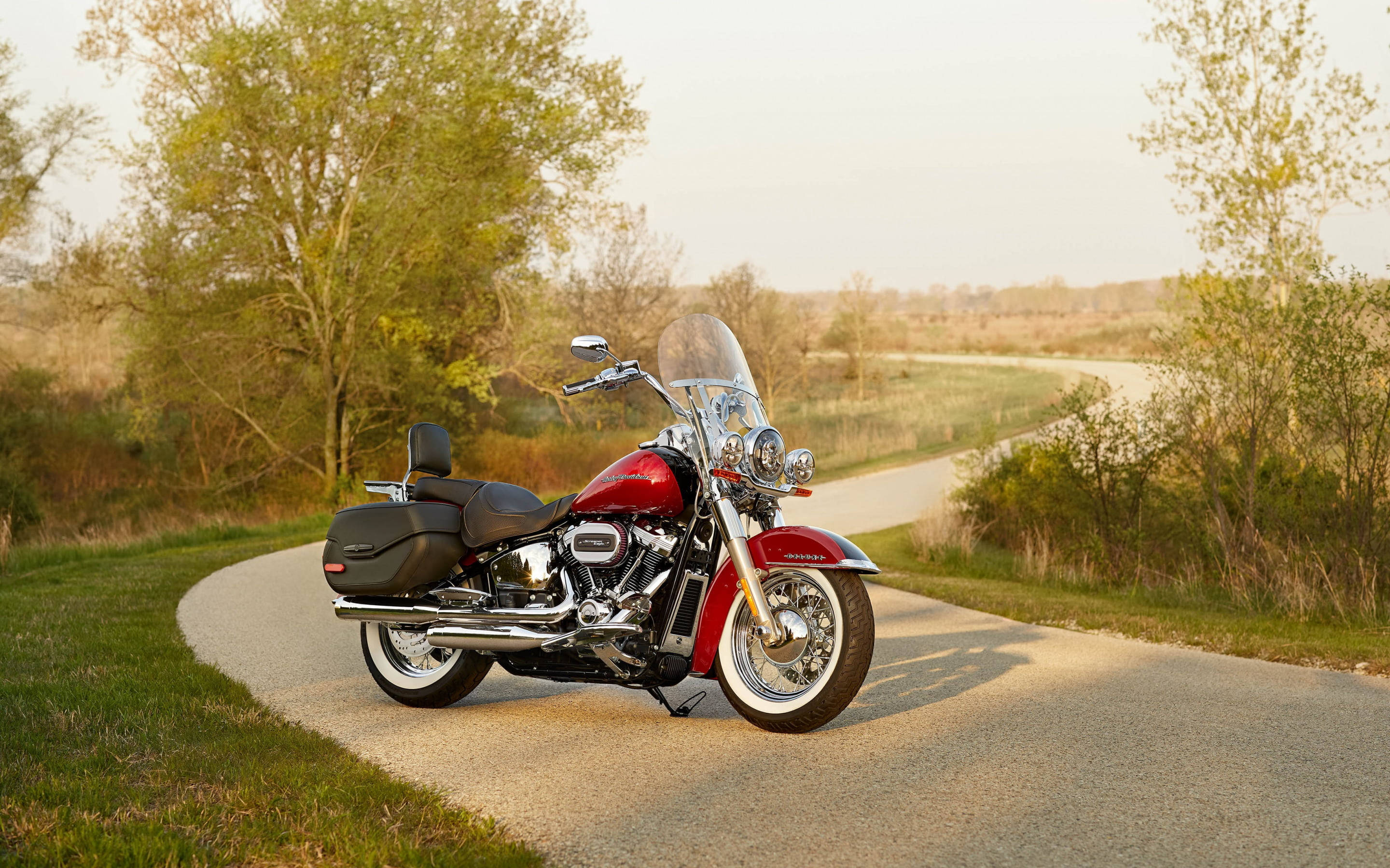 laid back bobber motorcycle, glossy red, chrome accents, 2K Desktop Wallpaper