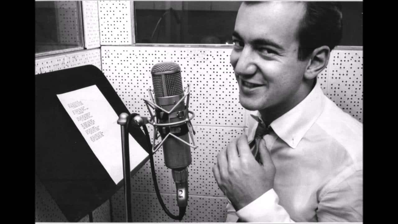 Bobby Darin, recording studio session, vintage microphone, HD Desktop Wallpaper