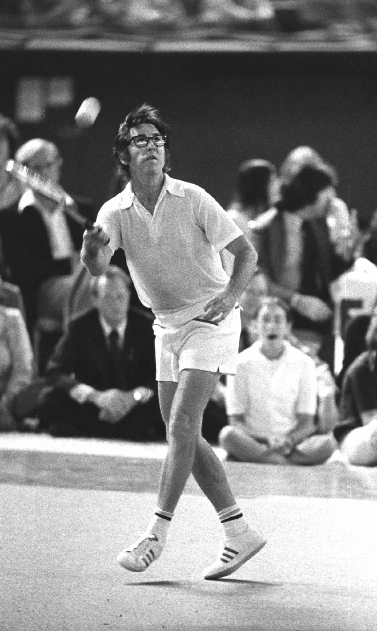 Bobby Riggs, tennis player, mid-serve, Full HD Phone Wallpaper
