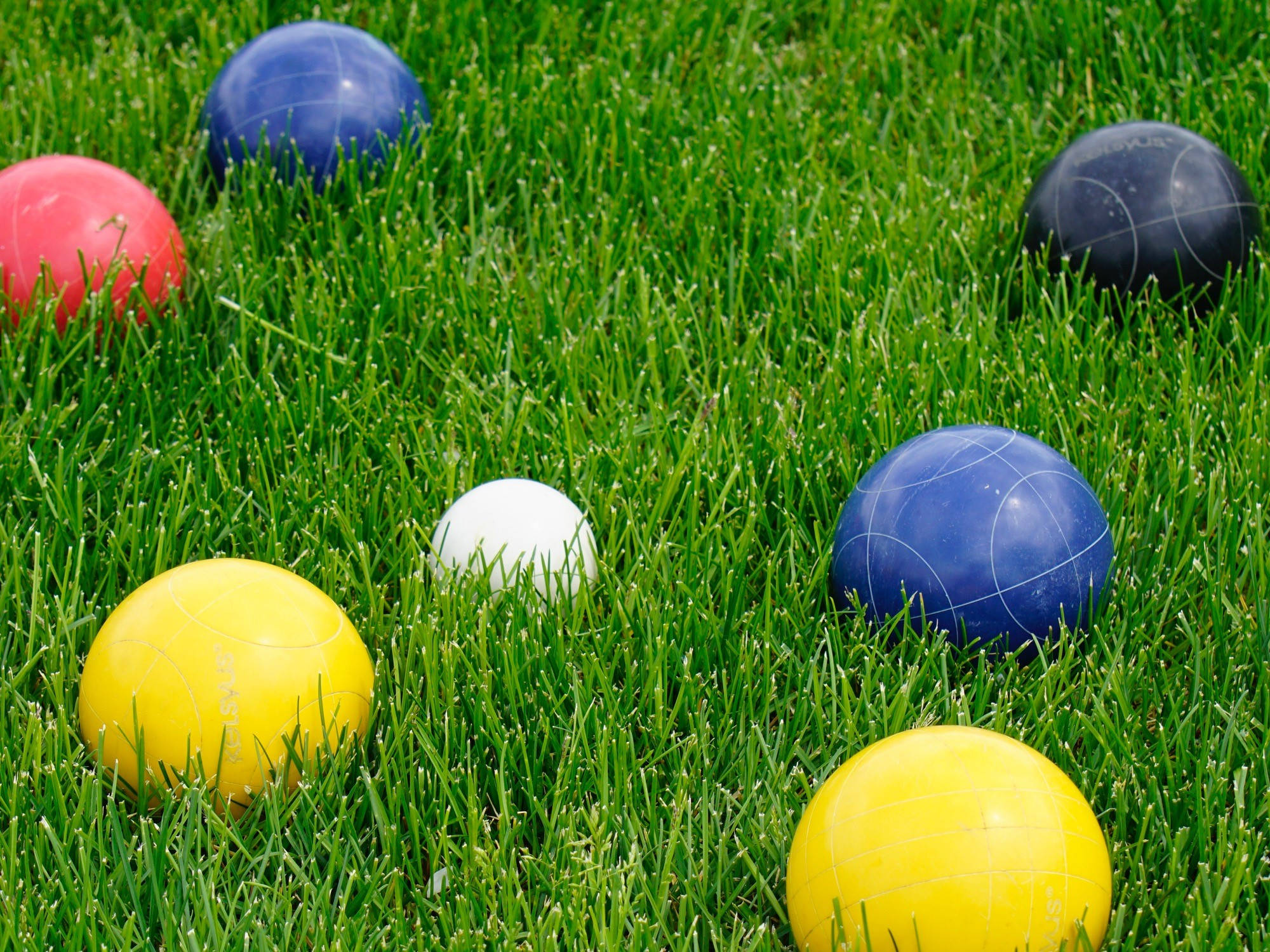 bocce ball, colorful, grass, Full HD Desktop Wallpaper