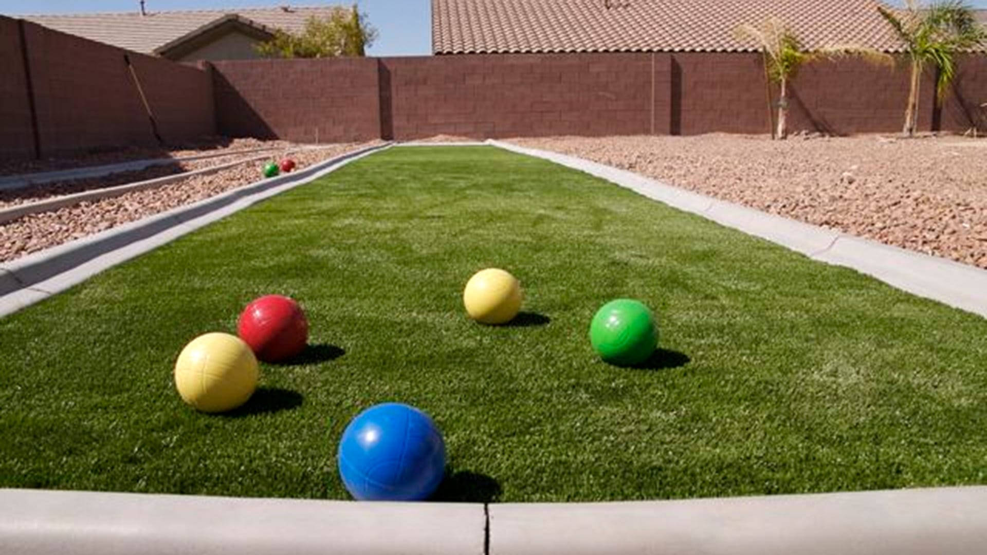 bocce ball, vibrant green court, lush green lawn, Full HD Desktop Wallpaper