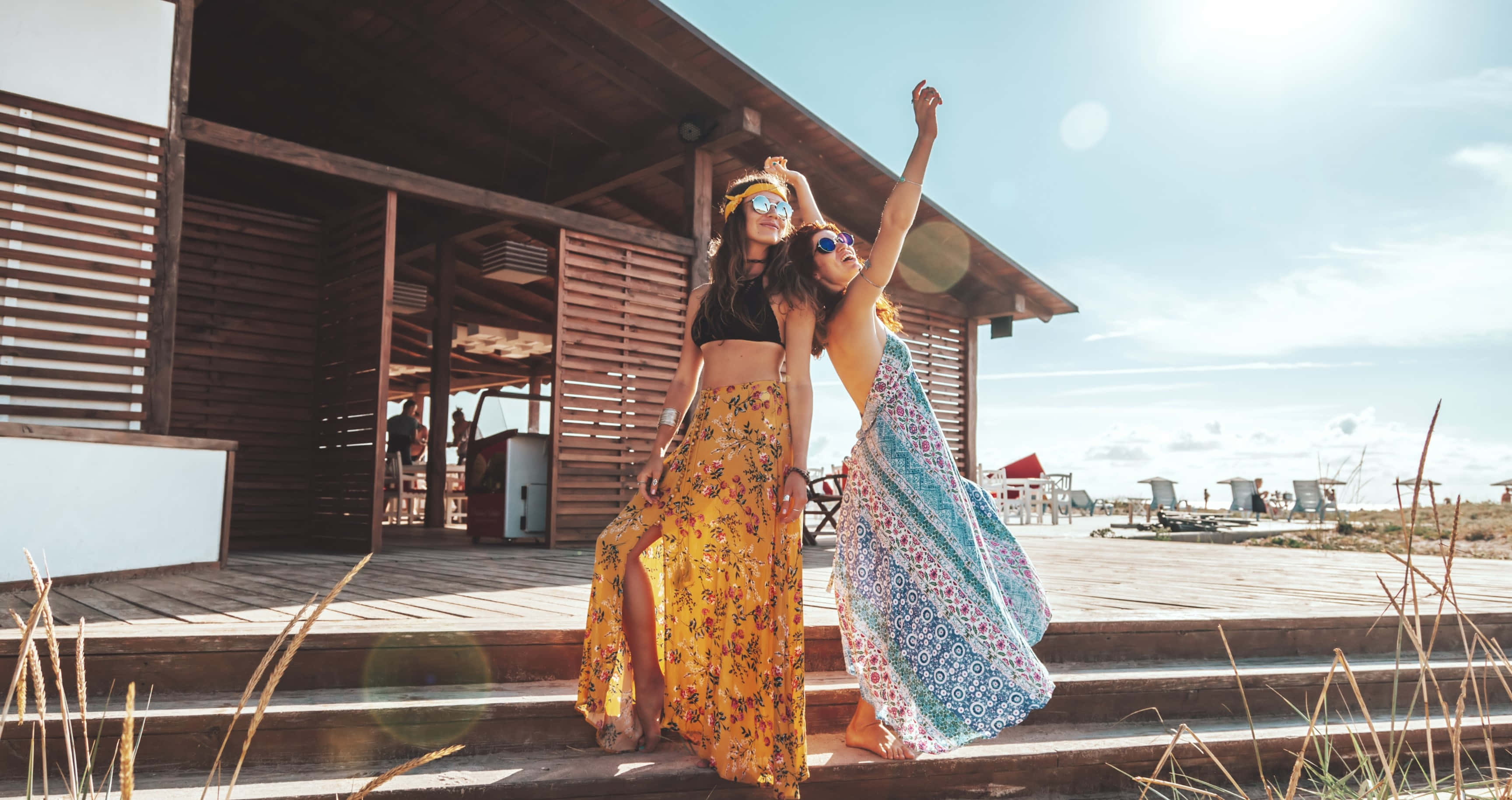 boho hippie, beach house, vibrant boho dresses, 2K Desktop Wallpaper