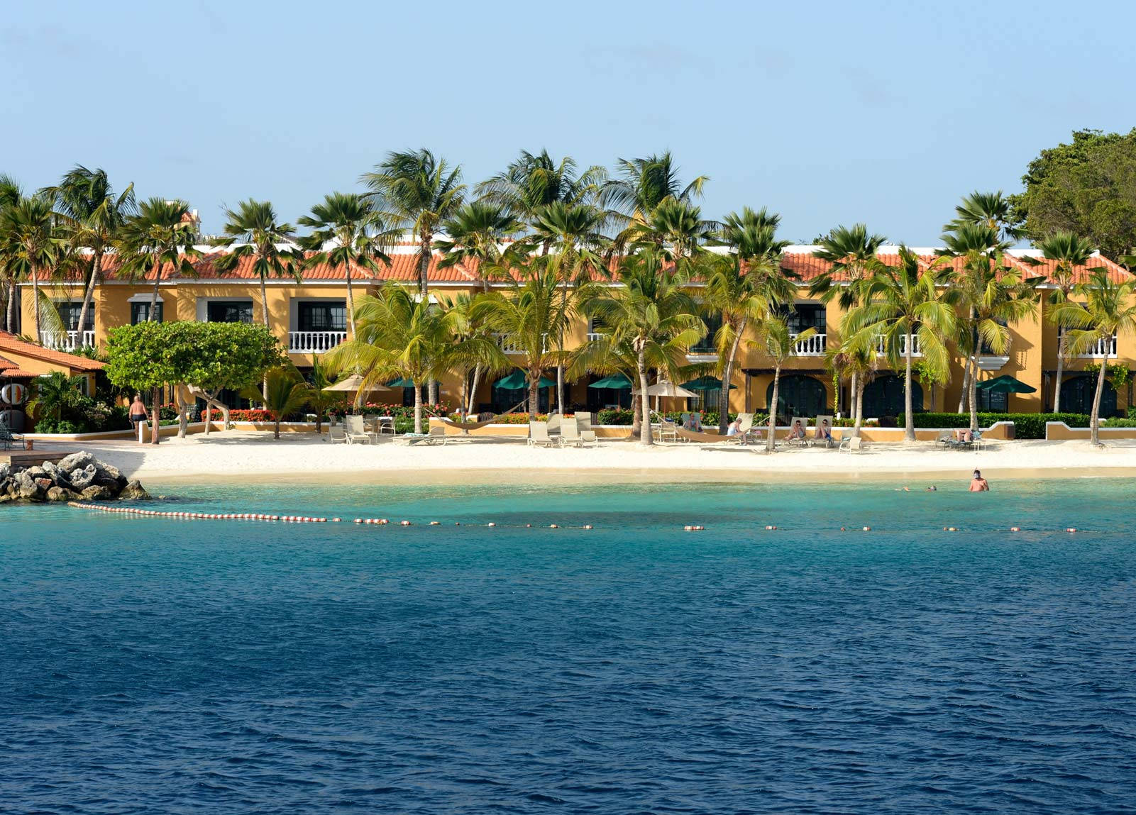 Bonaire, palm trees, yellow buildings, HD Desktop Wallpaper