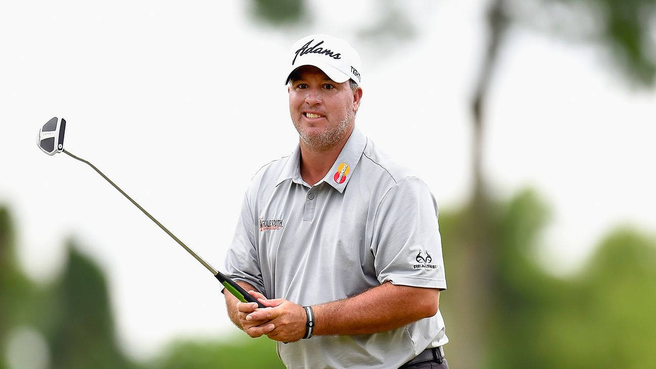 Boo Weekley, grey polo, white cap, HD Desktop Wallpaper