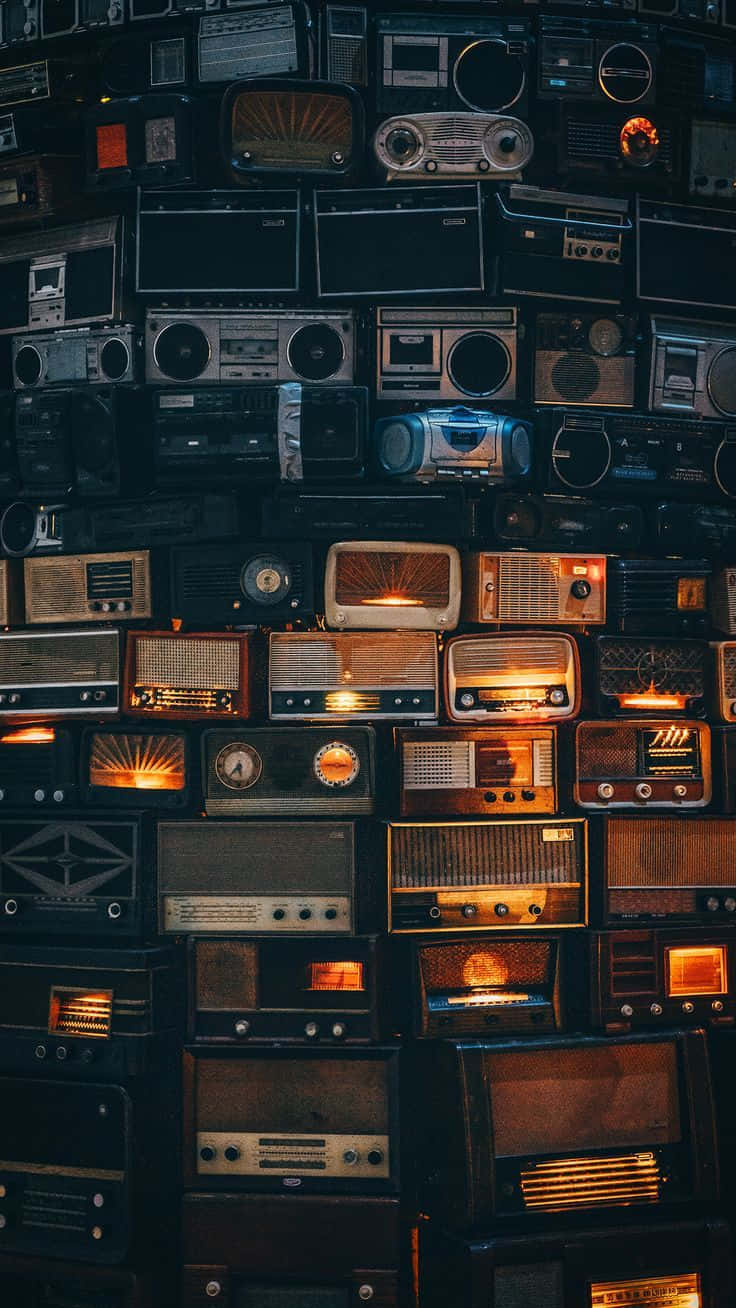 retro music radio receiver collection, vintage radios, boomboxes, HD Phone Wallpaper