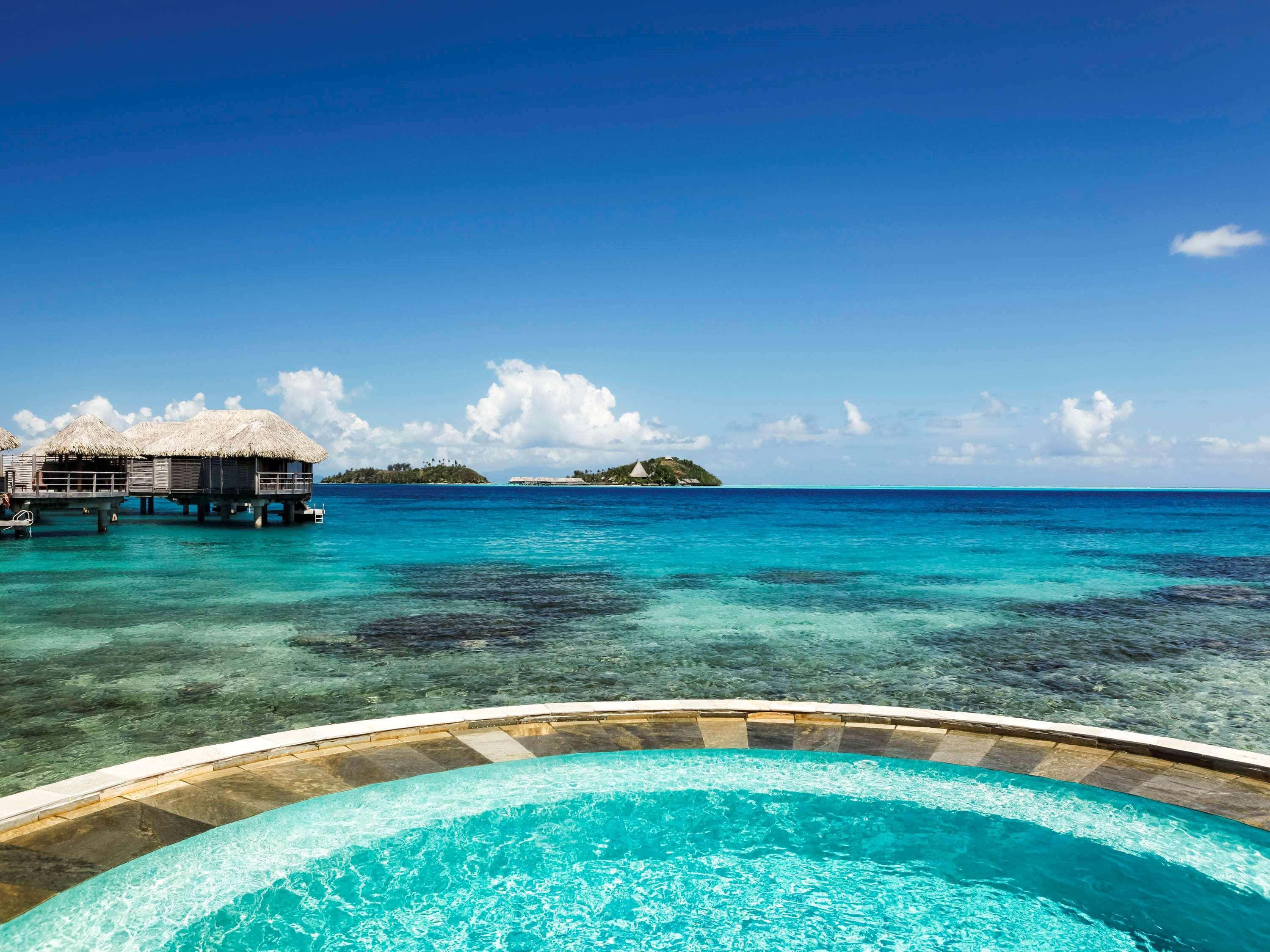 Bora Bora Beach, infinity pool, turquoise waters, 2K Desktop Wallpaper