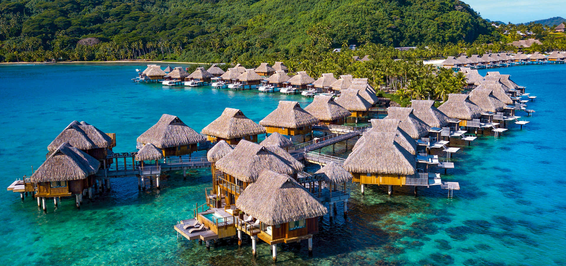 Bora Bora Beach, overwater bungalows, thatched roofs, Full HD Desktop Wallpaper