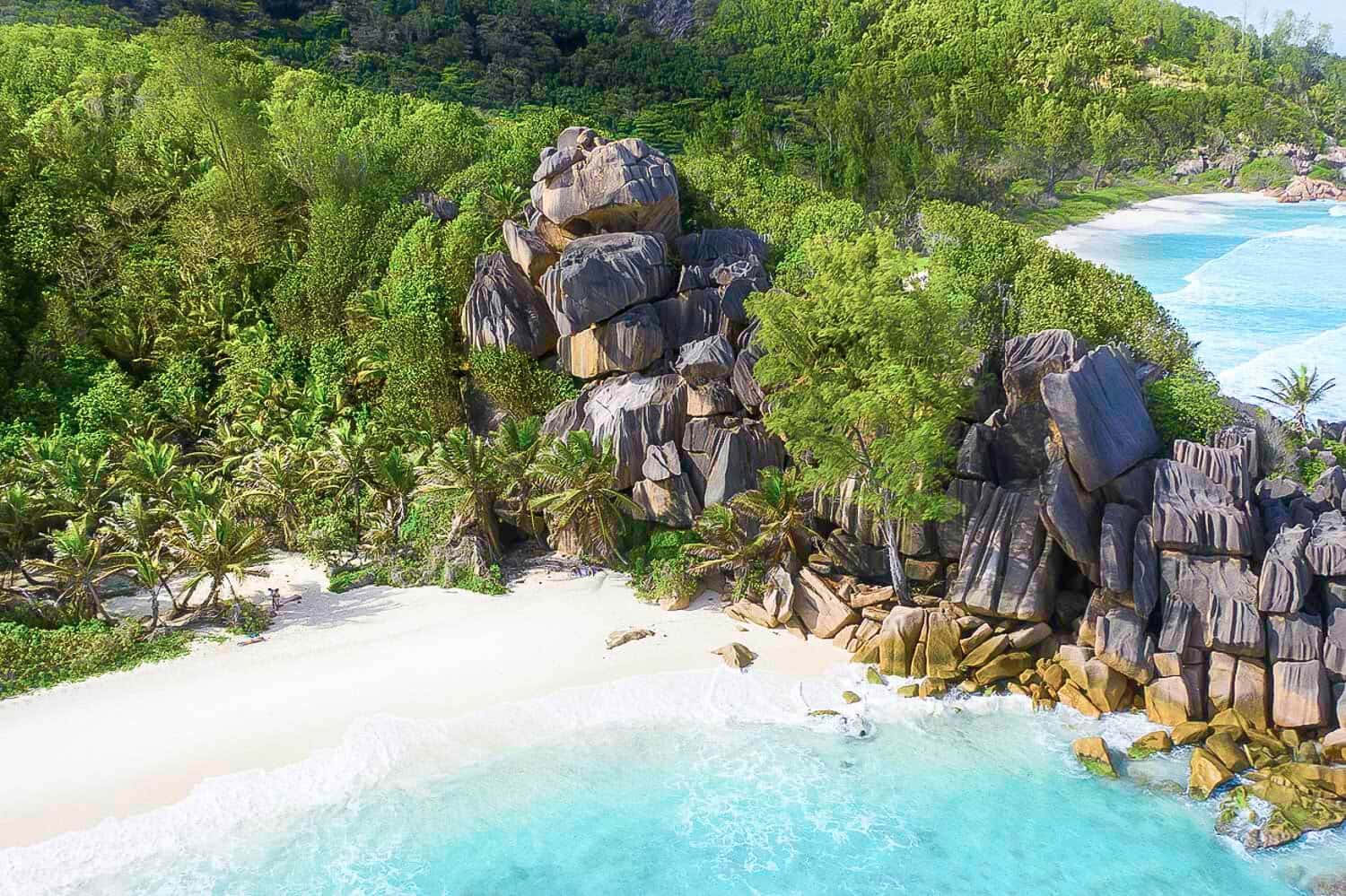 Bora Bora Beach, turquoise waters, white sand, HD Desktop Wallpaper