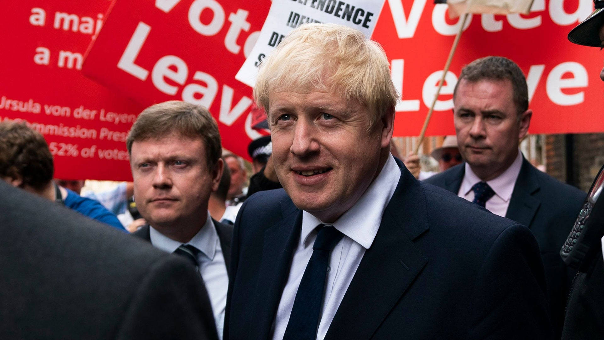Boris Johnson, red rally, Leave banners, Full HD Desktop Wallpaper