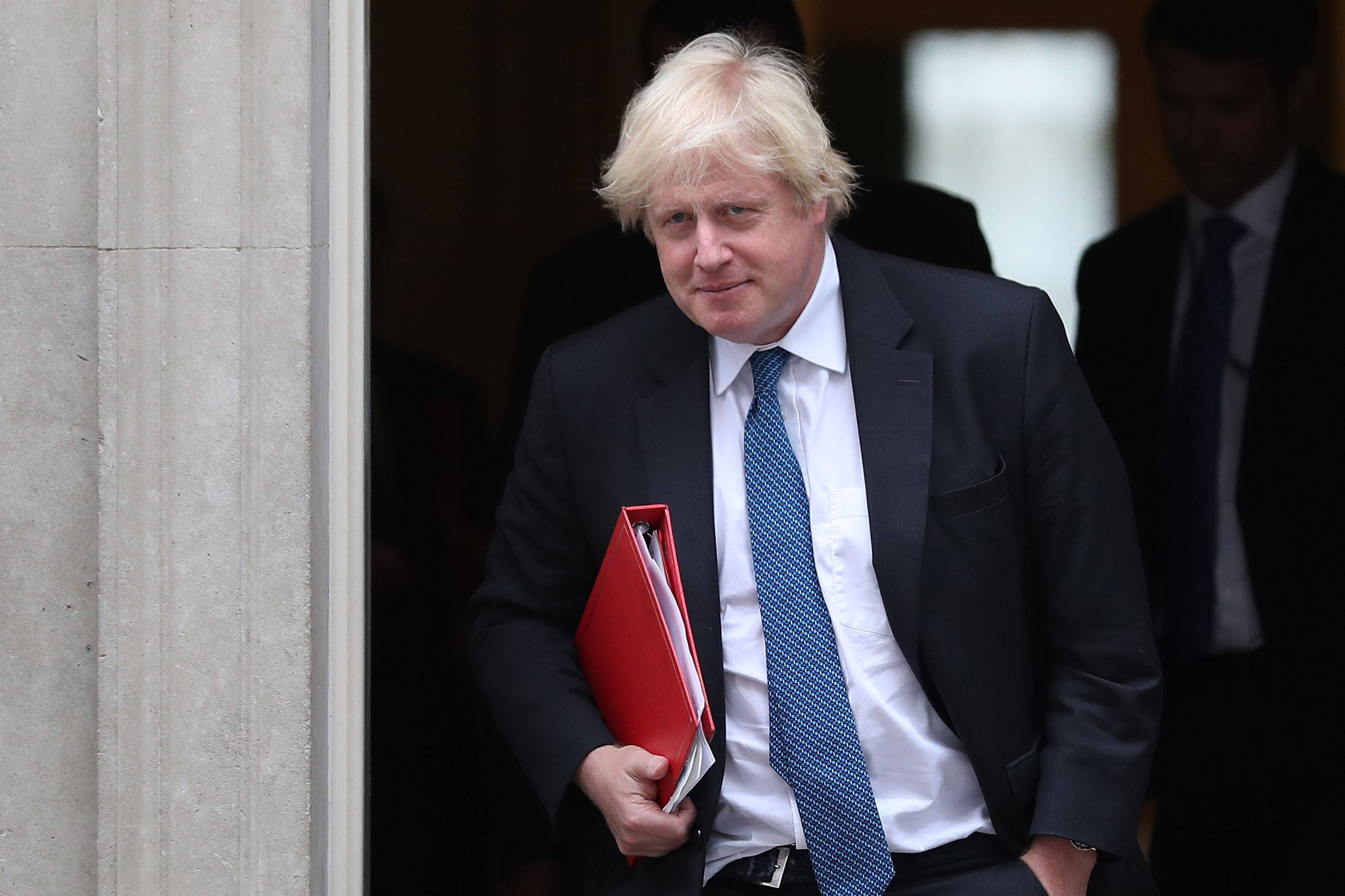 Boris Johnson, red folder, dark suit, Full HD Desktop Wallpaper