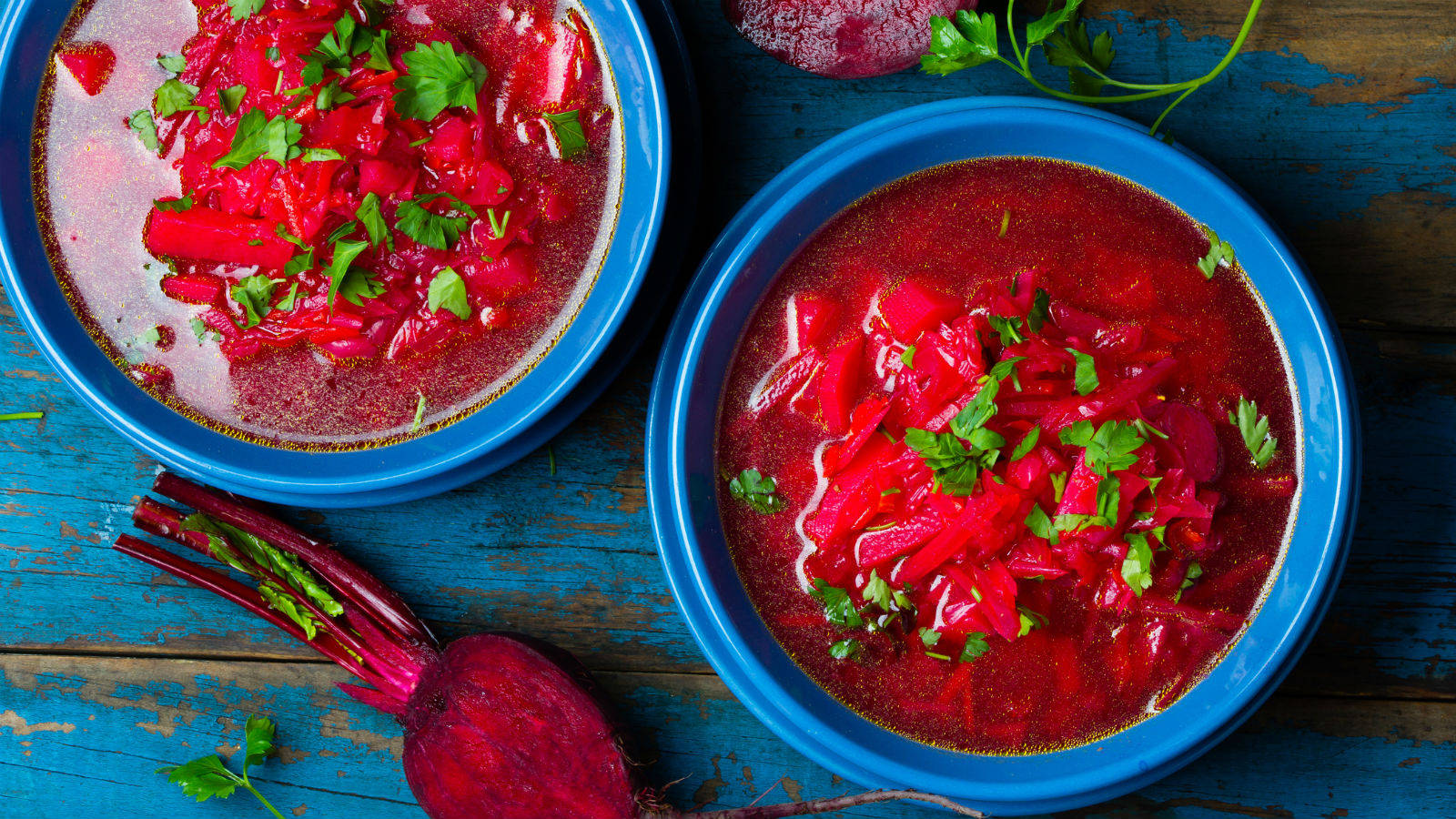 red beetroots borscht, vibrant blue bowls, rich red borscht, HD Desktop Wallpaper