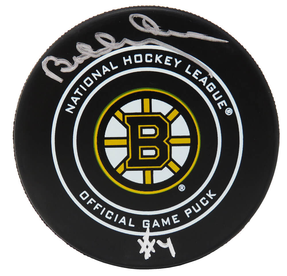 Boston Bruins logo, black NHL official game puck, player autograph, SD Desktop Wallpaper