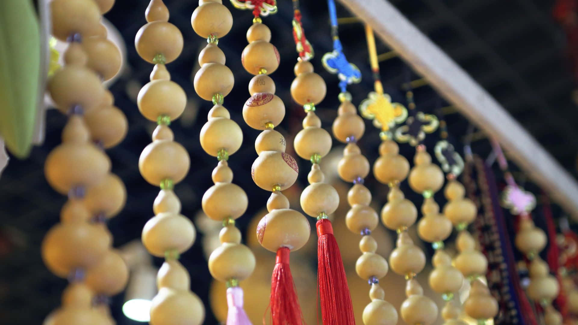 bottle gourd, light brown gourd beads, colorful tassels, Full HD Desktop Wallpaper
