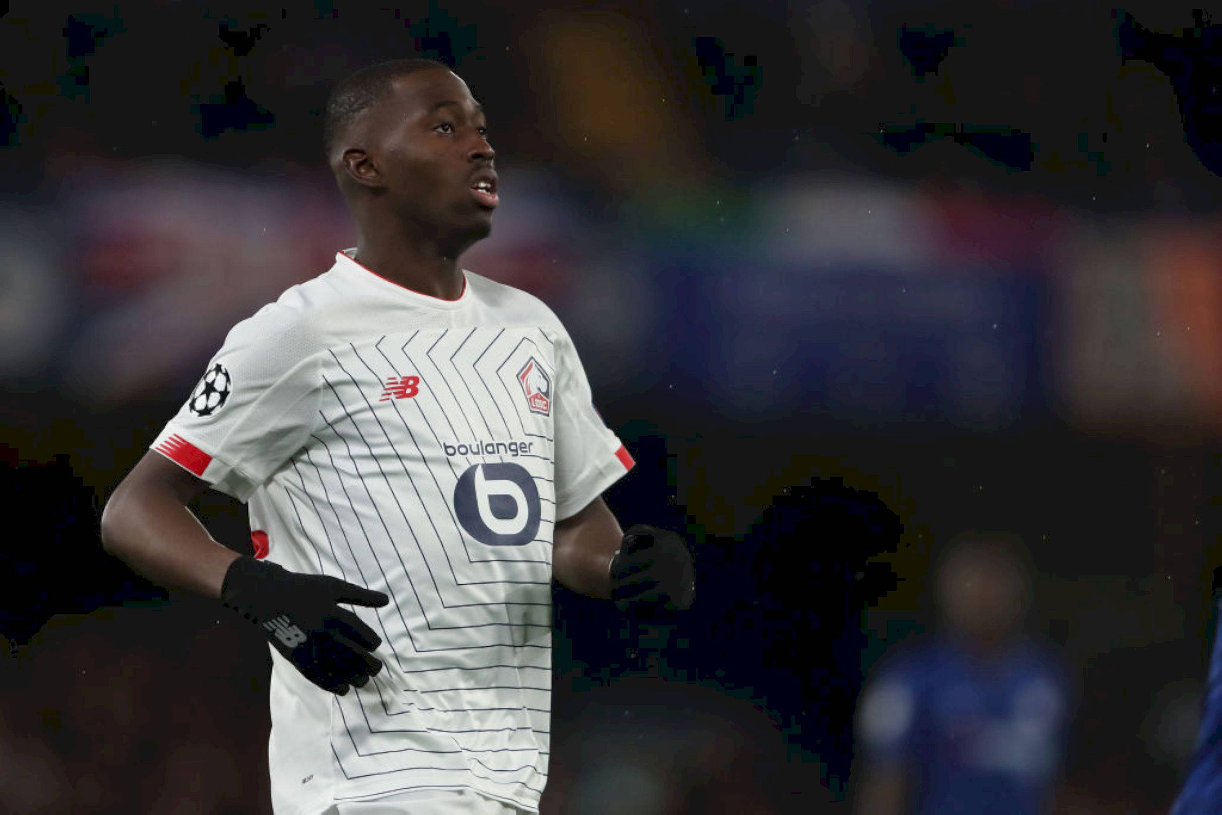 Boubakary Soumaré, white striped jersey, black gloves, Full HD Desktop Wallpaper