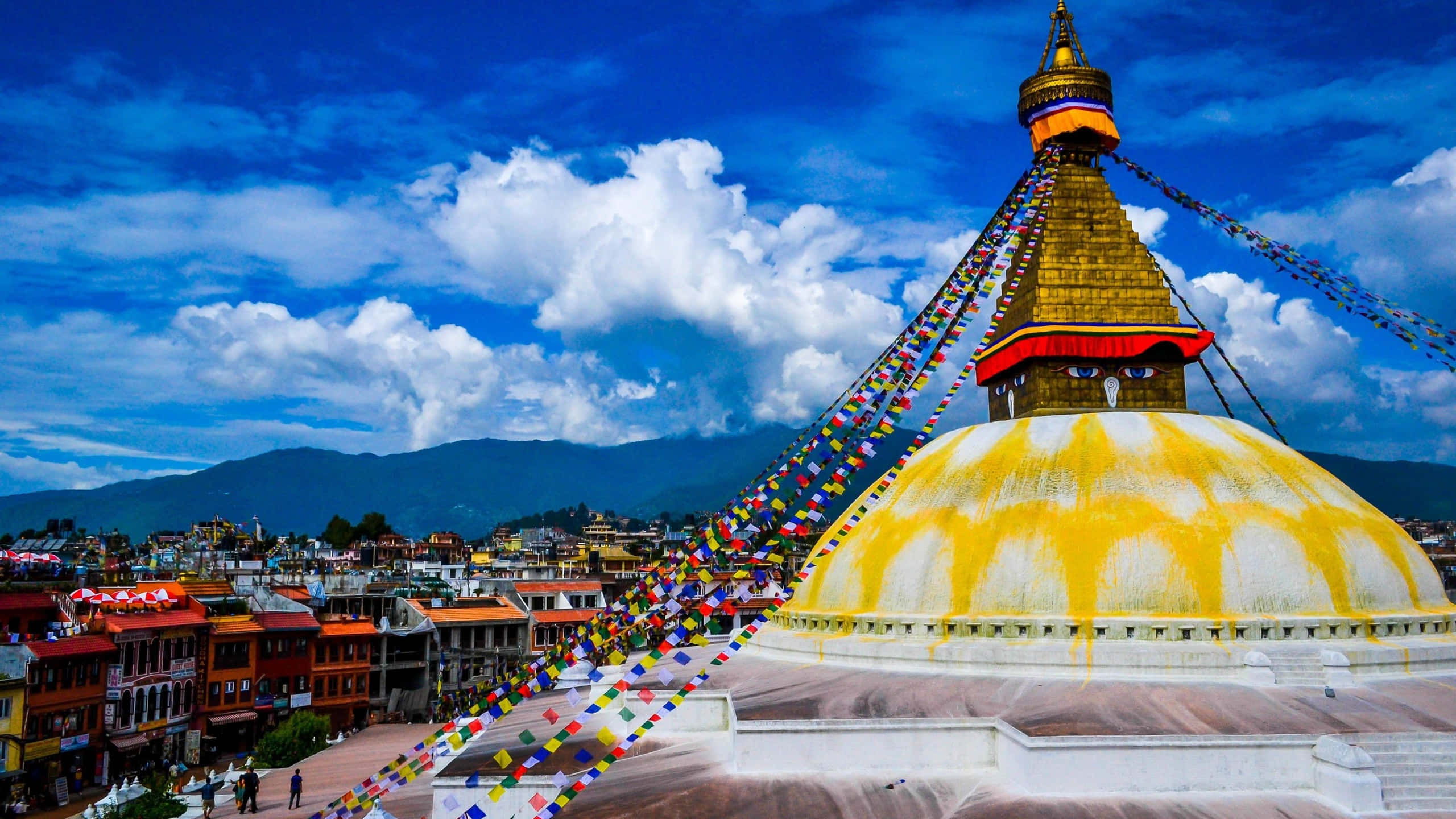 Boudhanath Stupa, golden stupa, colorful prayer flags, 2K Desktop Wallpaper