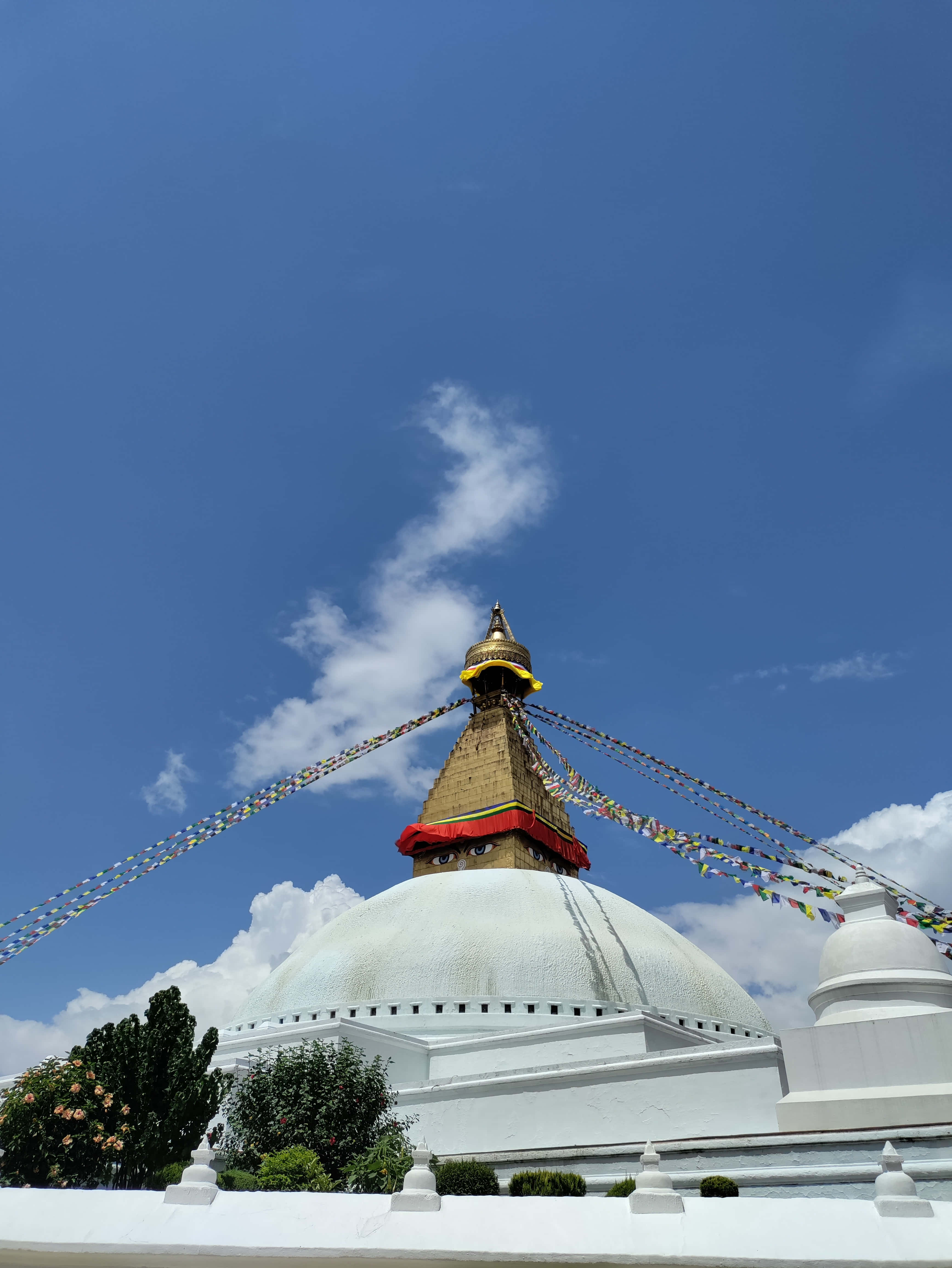 Boudhanath Stupa, white stupa, golden spire, 4K Phone Wallpaper