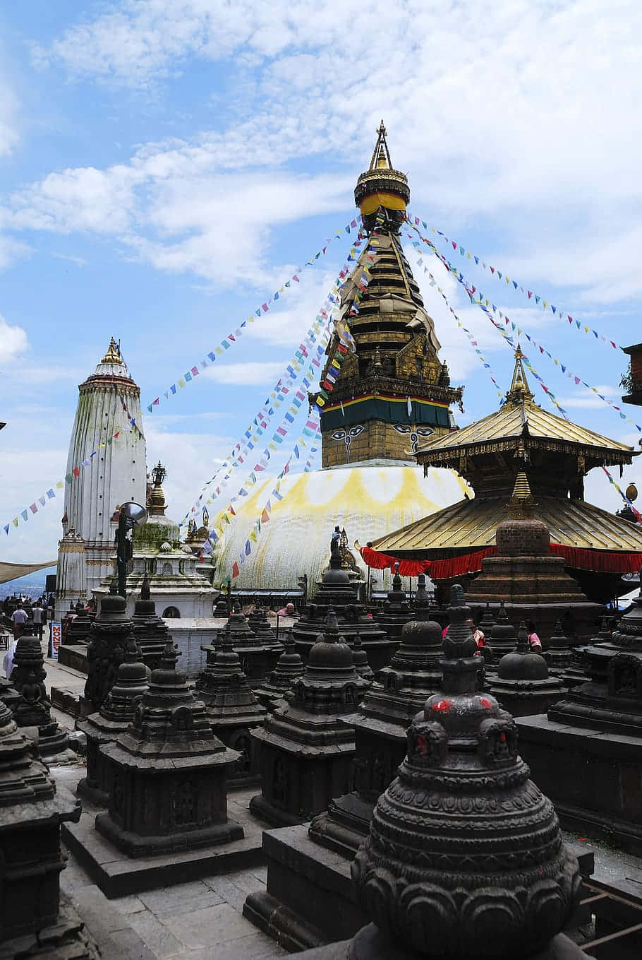 Boudhanath Stupa, golden stupa, prayer flags, HD Phone Wallpaper
