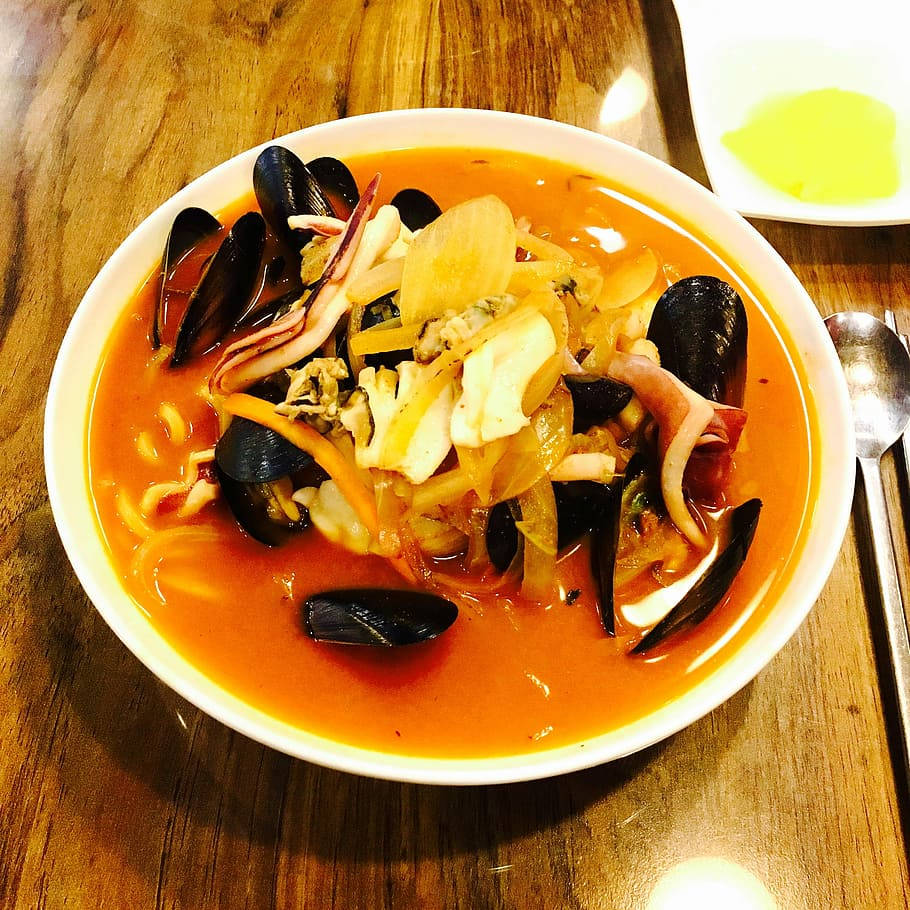 Bouillabaisse, seafood noodle soup, bowl, SD Desktop Wallpaper