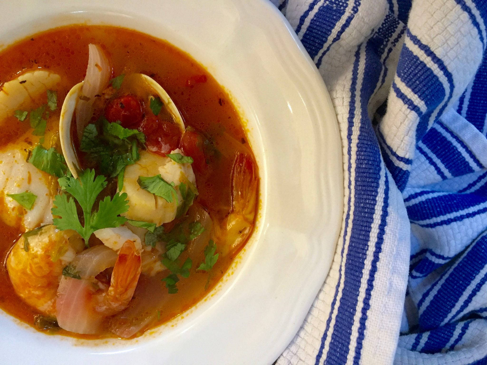 Bouillabaisse, blue and white striped towel, seafood stew, Full HD Desktop Wallpaper