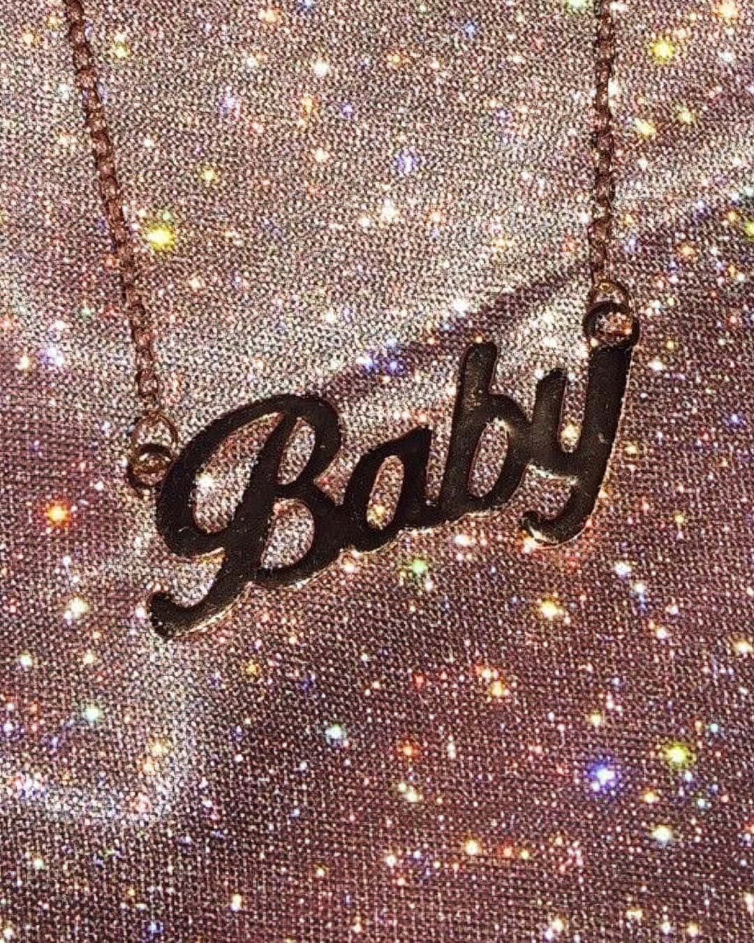 Boujee, rose gold chain necklace, cursive 'Baby' pendant, HD Phone Wallpaper