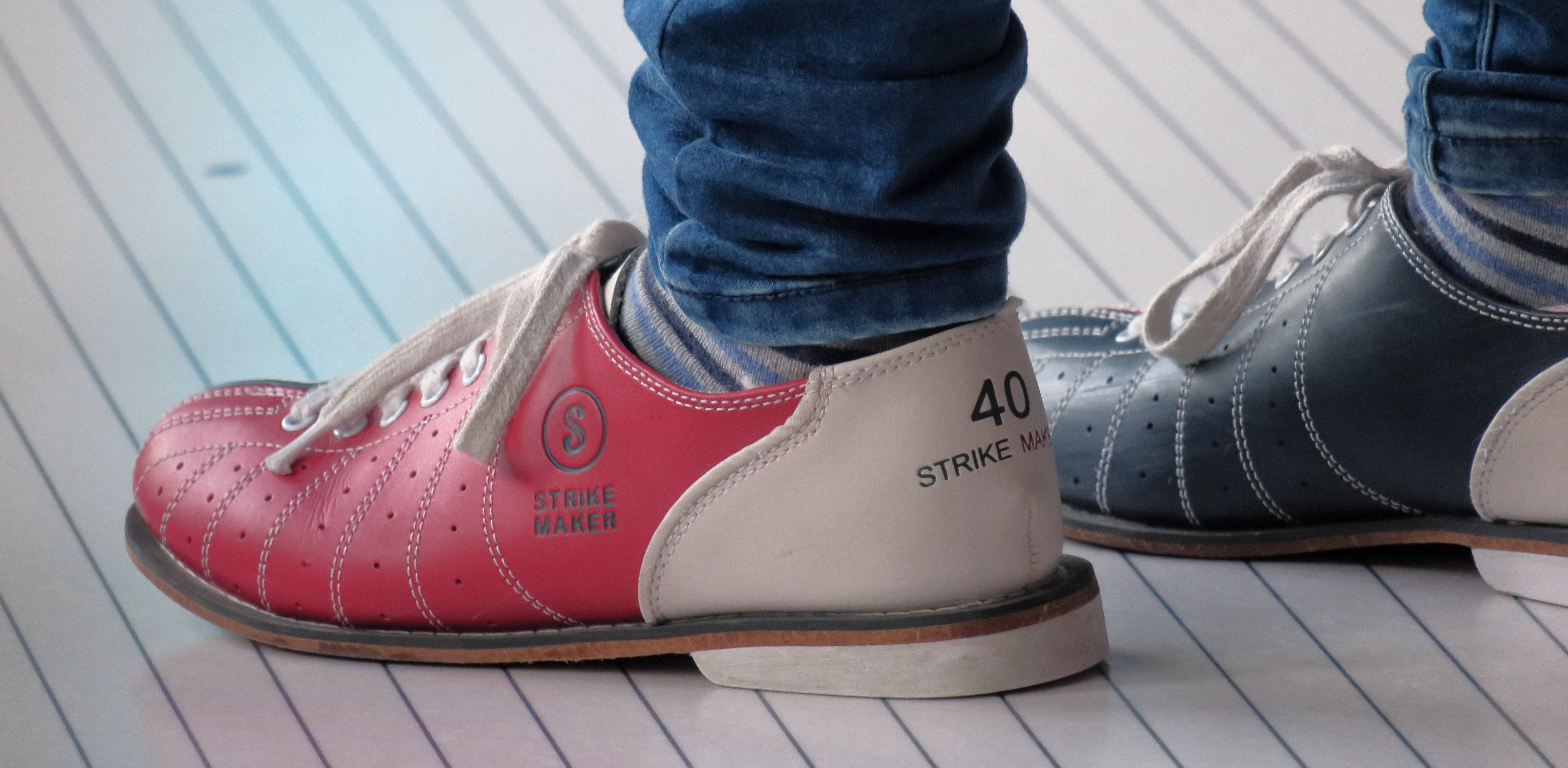 classic bowling shoes, pink, black, 5K Desktop Wallpaper