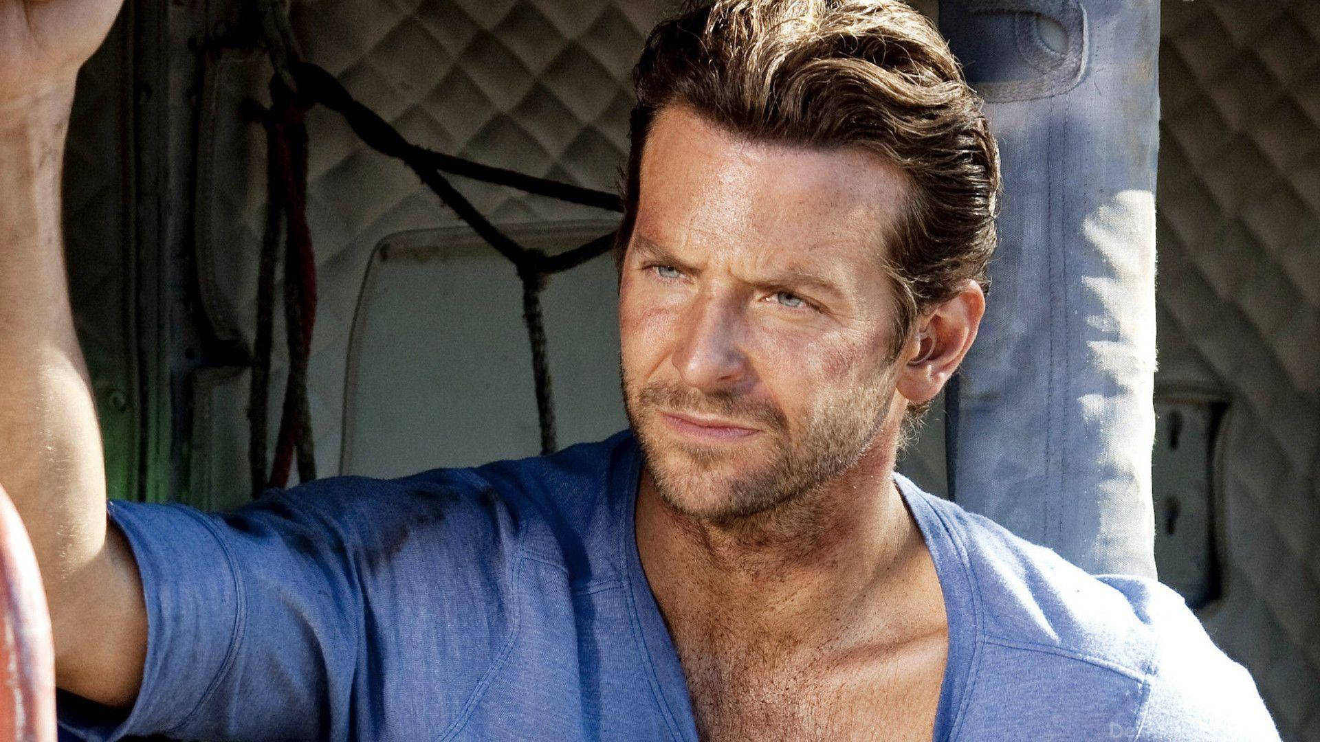 Bradley Cooper, blue shirt, bright sunlight, Full HD Desktop Wallpaper