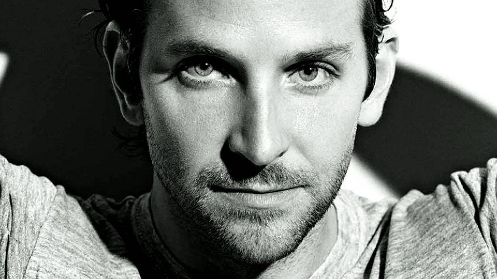 Bradley Cooper, black and white, close-up portrait, Full HD Desktop Wallpaper