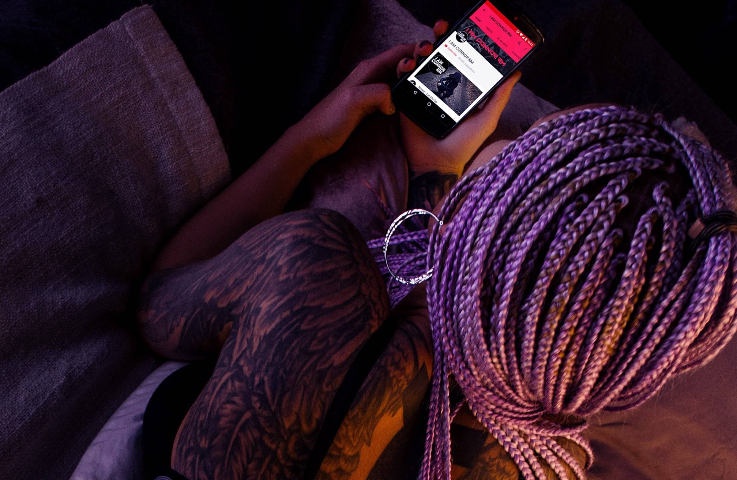 purple braids, tattoos, couch, Full HD Desktop Wallpaper