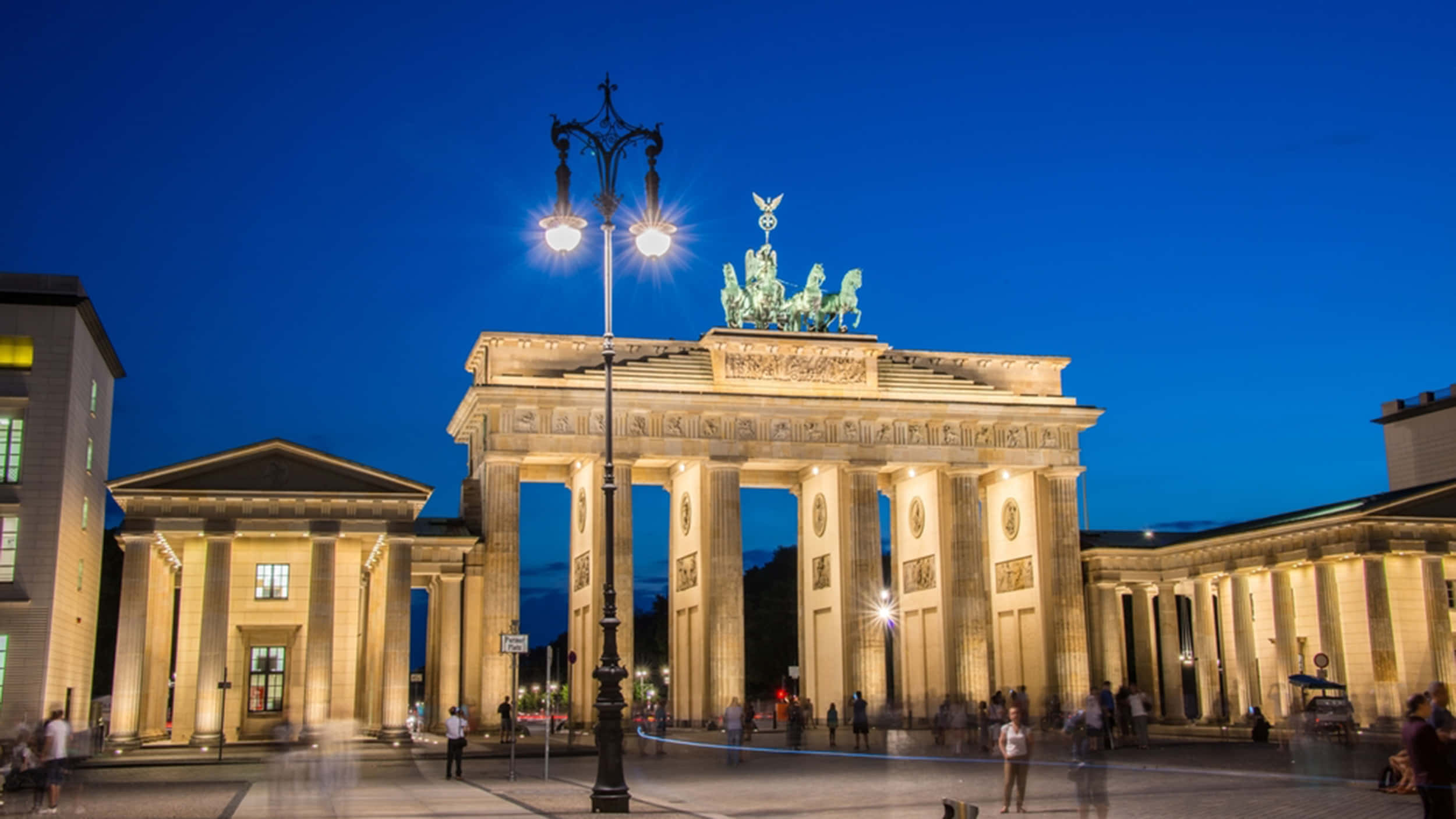 Brandenburg Gate, twilight, warm lights, Full HD Desktop Wallpaper