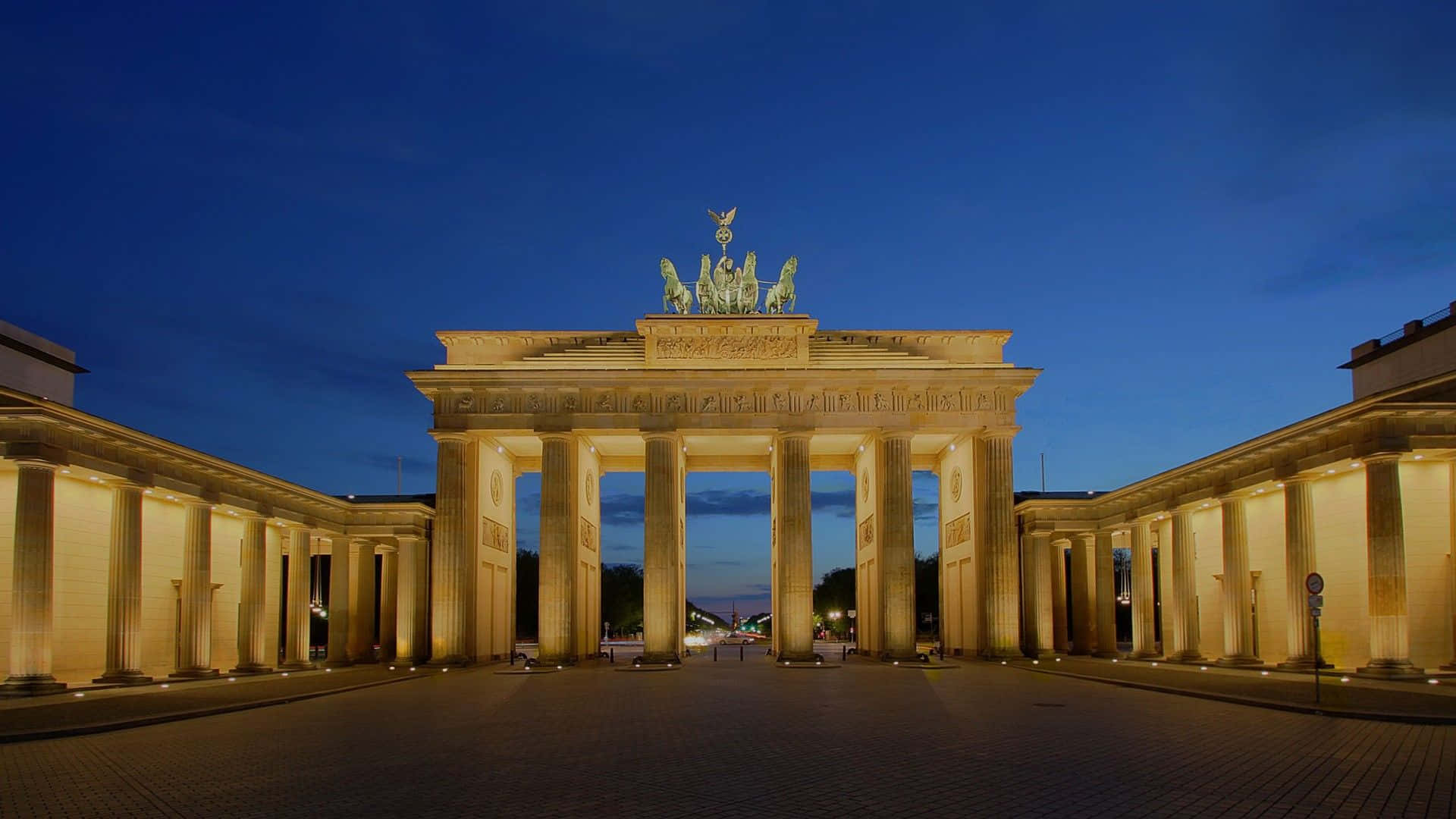 Brandenburg Gate, dusk, warm lights, Full HD Desktop Wallpaper