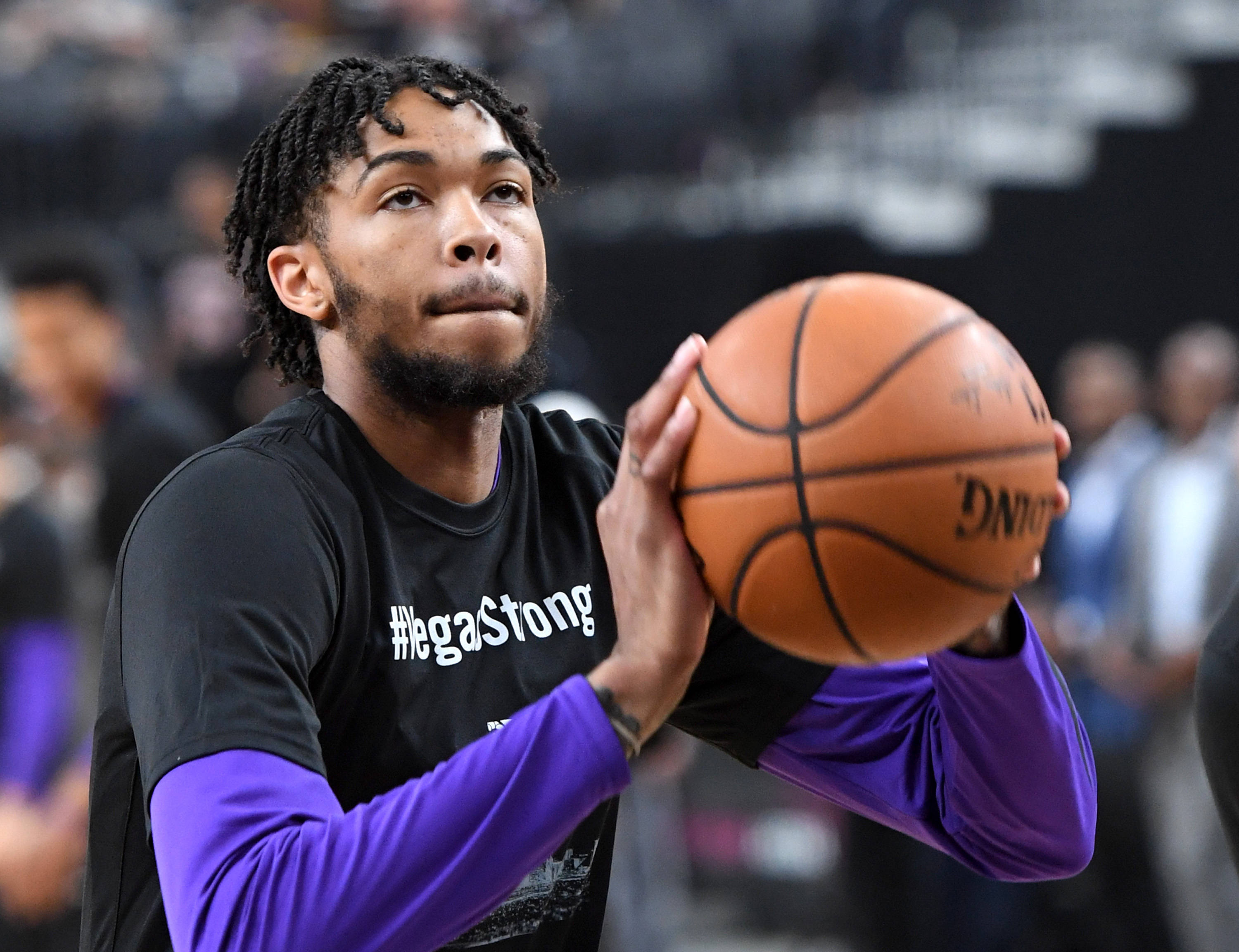 Brandon Ingram, shooting stance, black and purple shirt, 2K Desktop Wallpaper