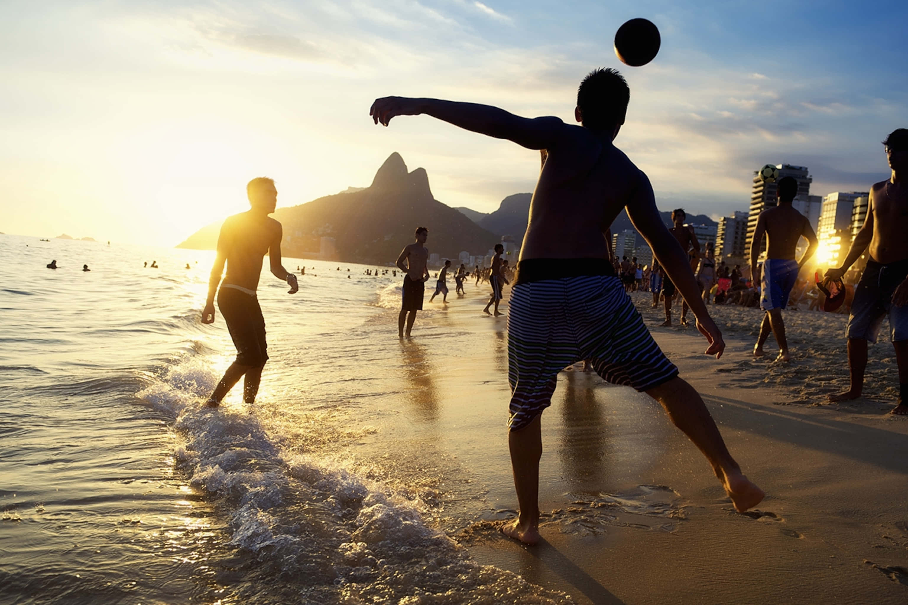 Brazilian Beach, sunset, waves crashing, 2K Desktop Wallpaper