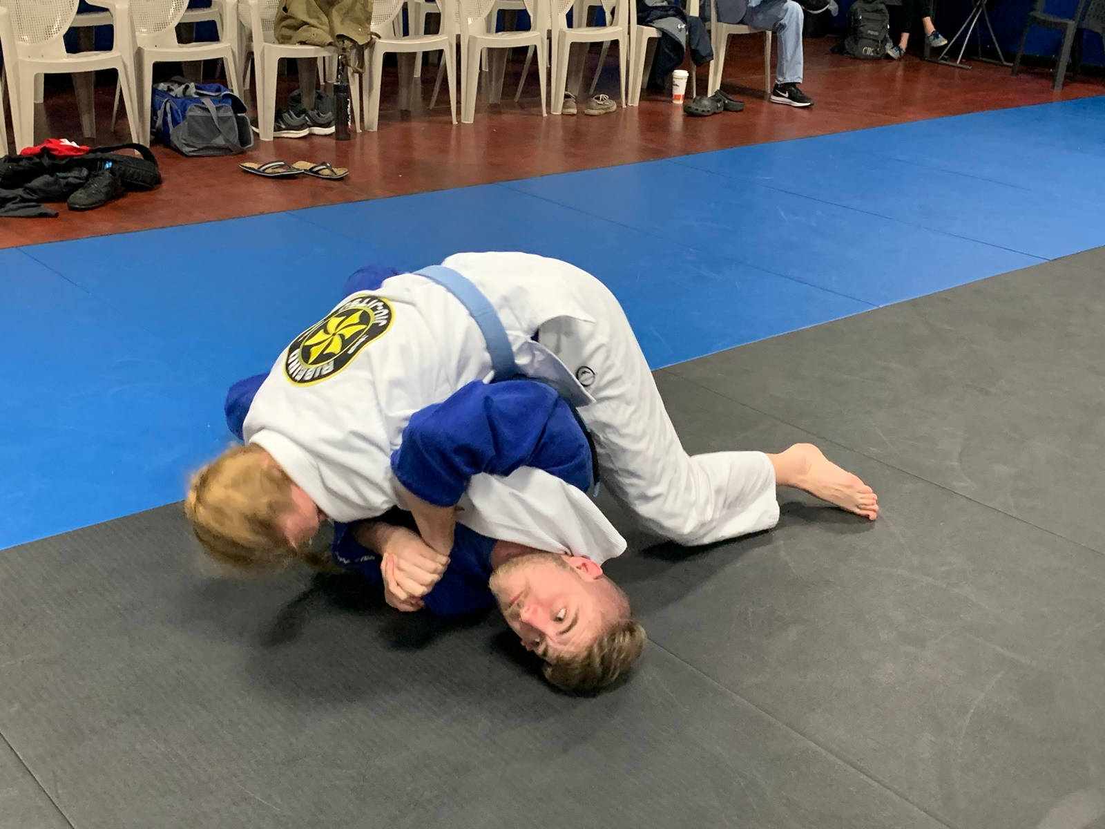 Brazilian Jiu-jitsu, gi uniforms, blue and gray mat, HD Desktop Wallpaper