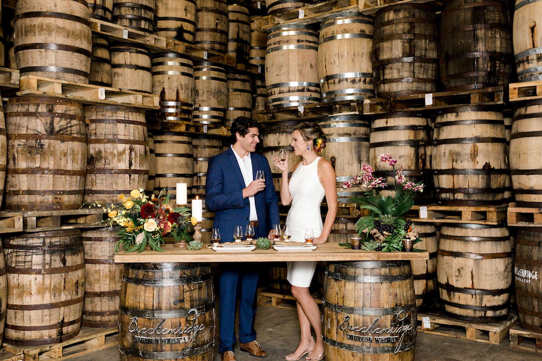 Breckenridge Distillery, couple date liquor tasting, rustic wooden table, HD Desktop Wallpaper