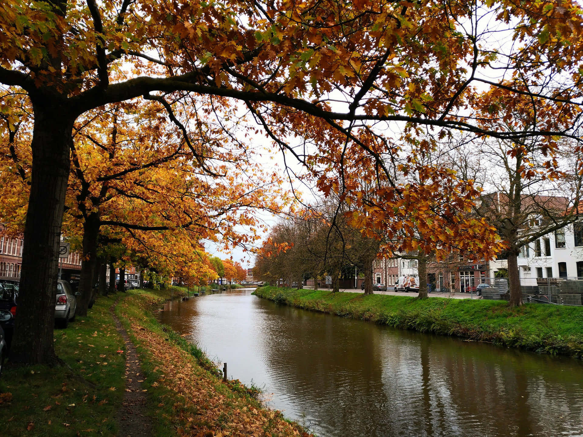 Breda, canal, autumn, Full HD Desktop Wallpaper
