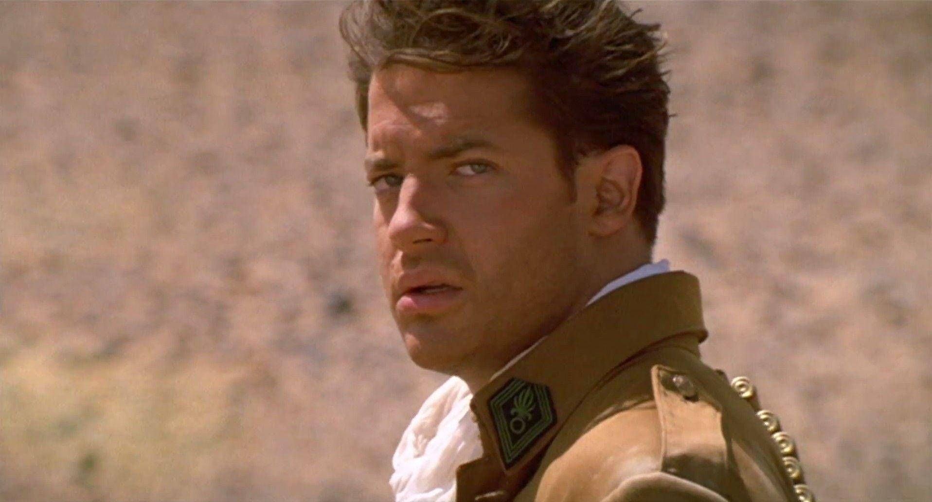 Brendan Fraser, tan military uniform, green insignia, HD Desktop Wallpaper