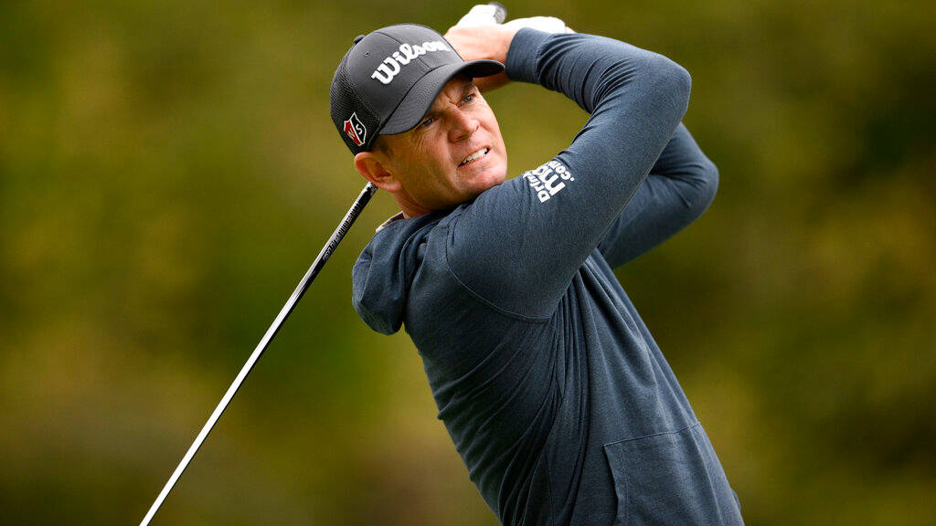 Brendan Steele, dark cap, shirt, SD Desktop Wallpaper