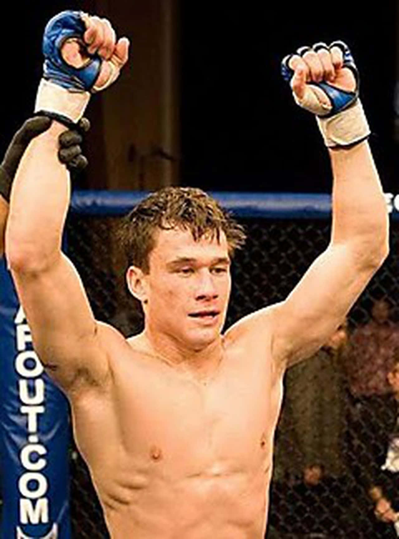 Brian Bowles, mixed martial artist, gloved fists, HD Phone Wallpaper