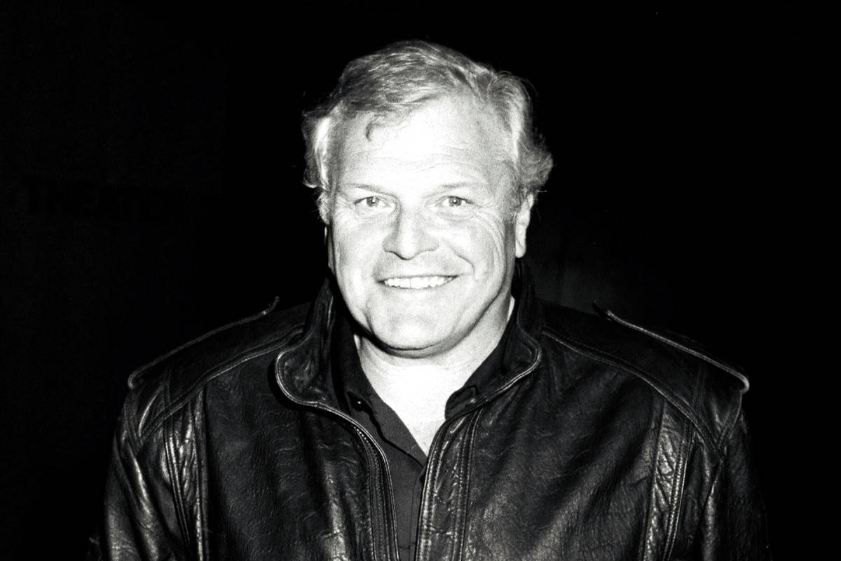Brian Dennehy, black and white, leather jacket, SD Desktop Wallpaper