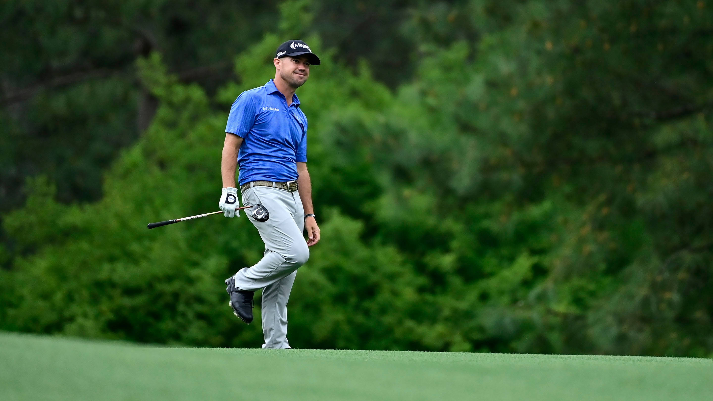 Brian Harman, blue shirt, cap, 2K Desktop Wallpaper