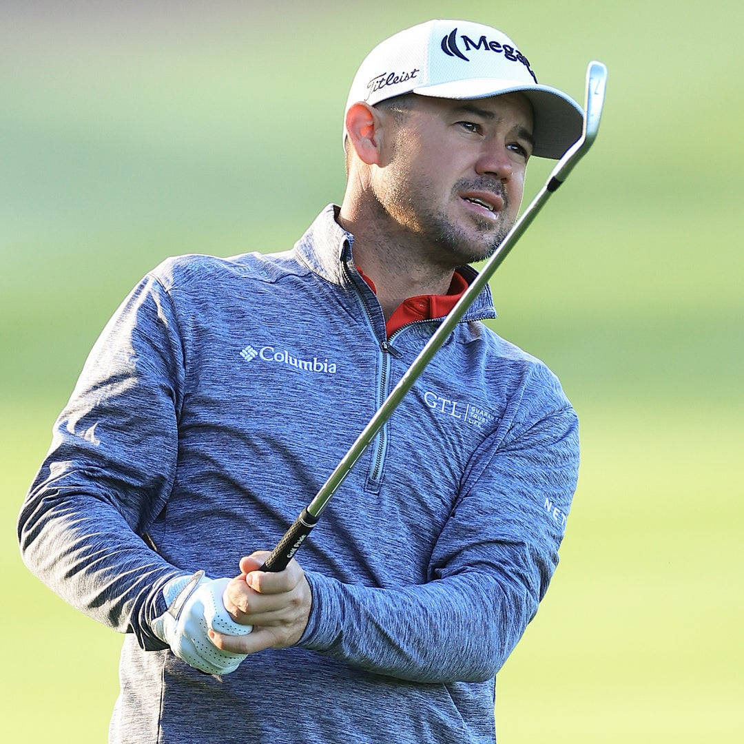 Brian Harman, blue Columbia pullover, white cap, SD Desktop Wallpaper