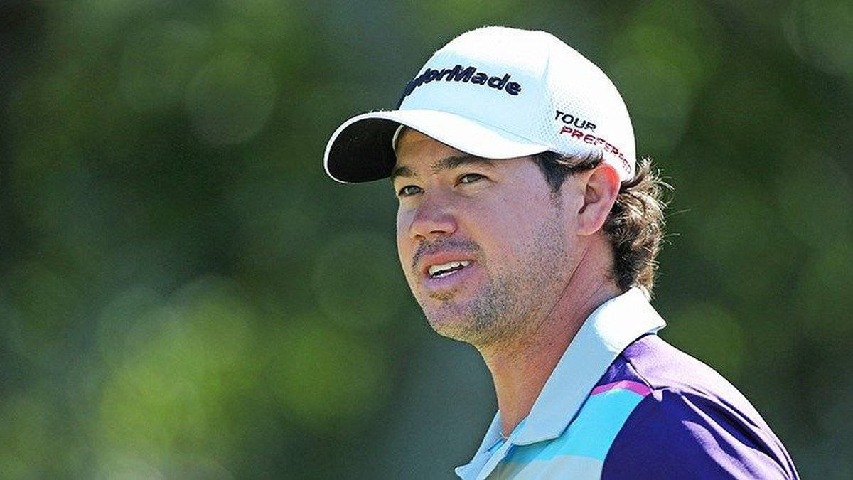 Brian Harman, white cap, purple polo shirt, SD Desktop Wallpaper