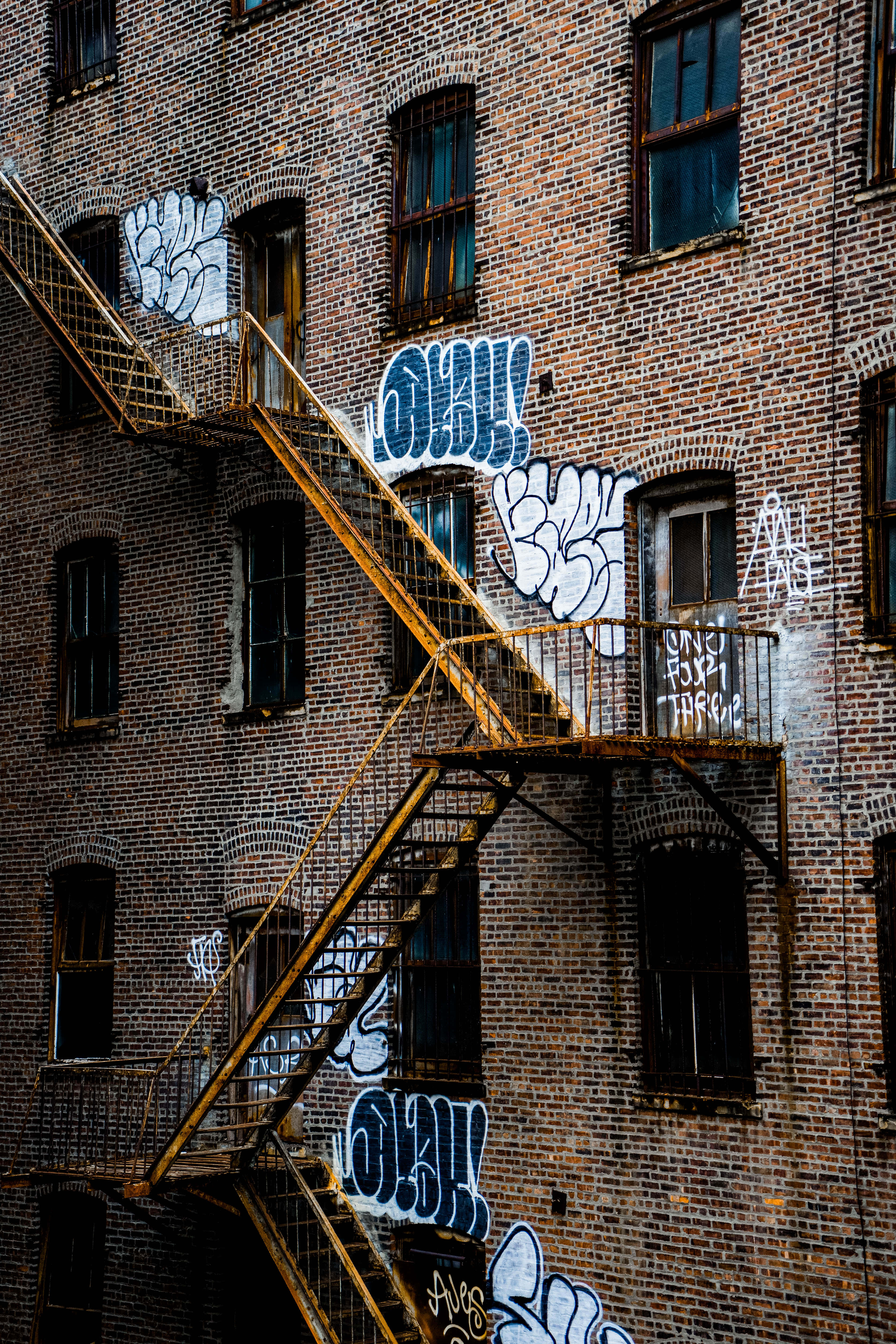 Ghetto Hood, Brick Wall Building, vibrant graffiti, 5K Phone Wallpaper