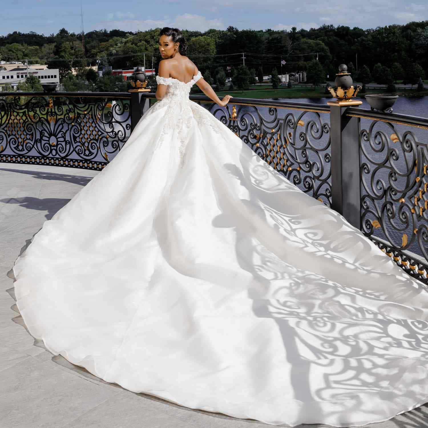 Bride's Dress, white gown, voluminous, HD Desktop Wallpaper