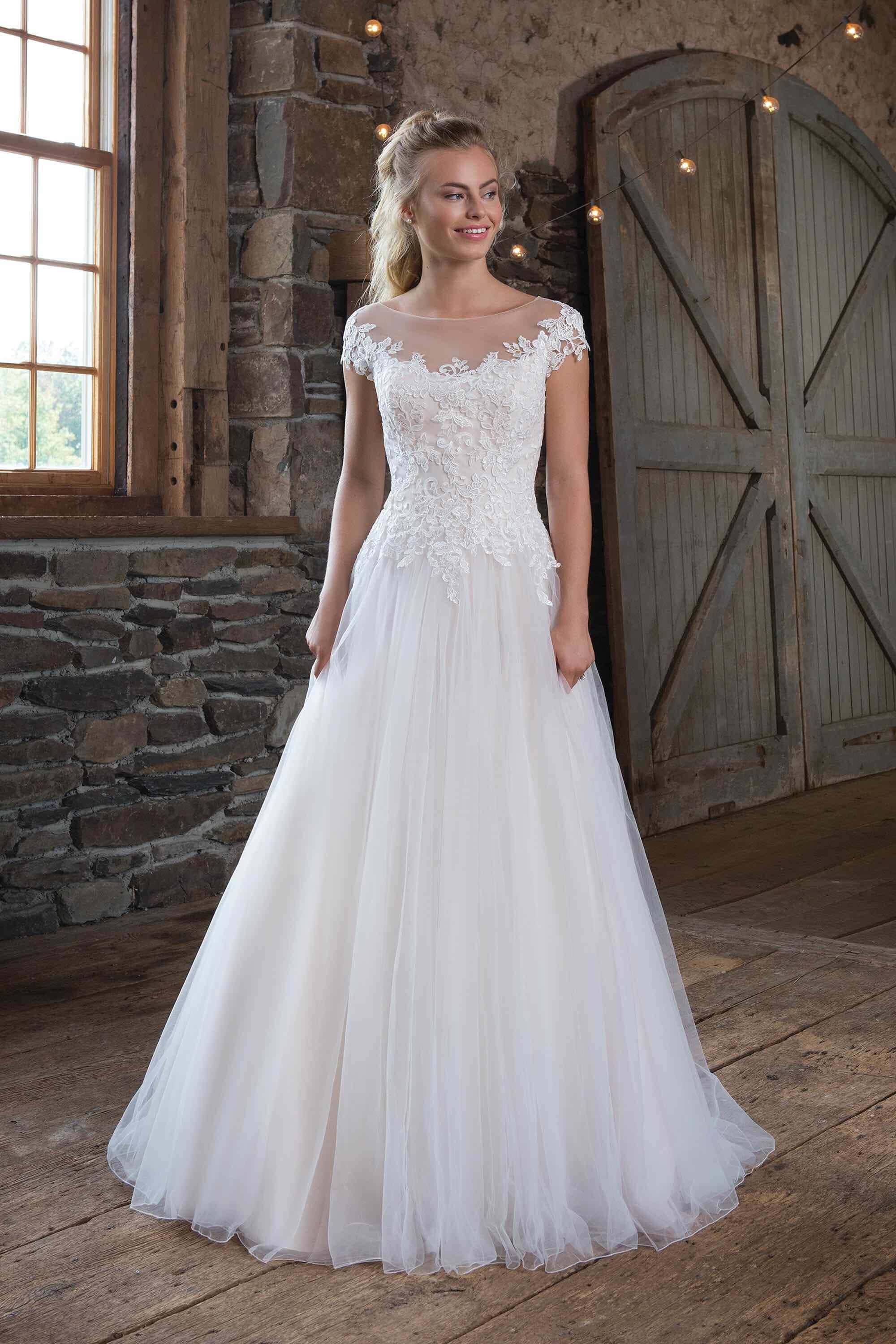 bride's dress, white lace and tulle gown, rustic stone-walled room, 2K Phone Wallpaper